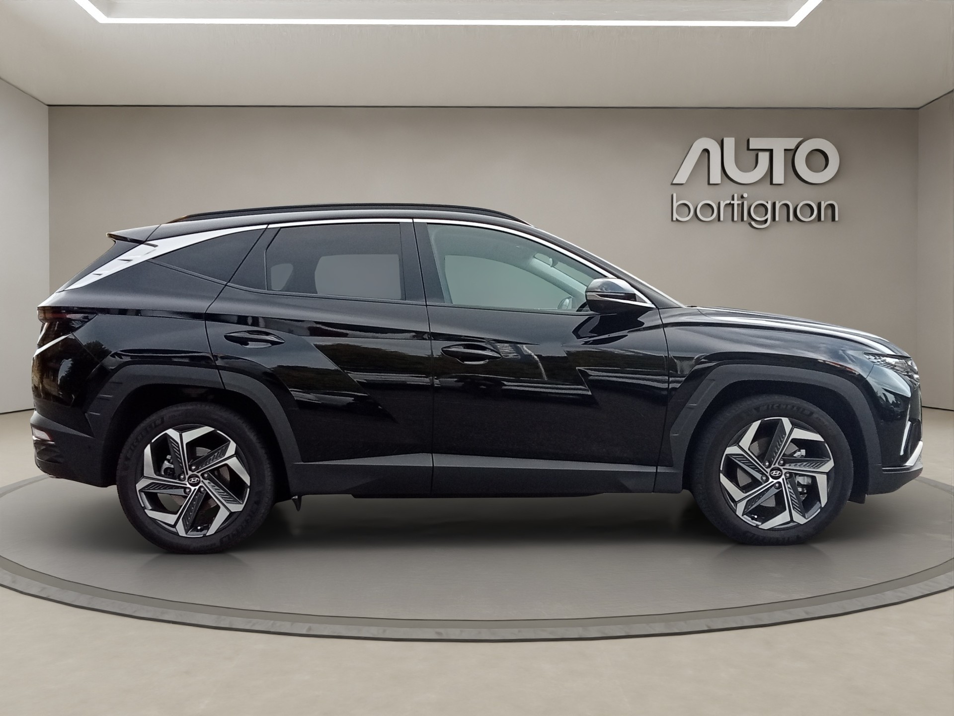 HYUNDAI Tucson 1.6 TGDI HEV Vertex 4WD-image-3