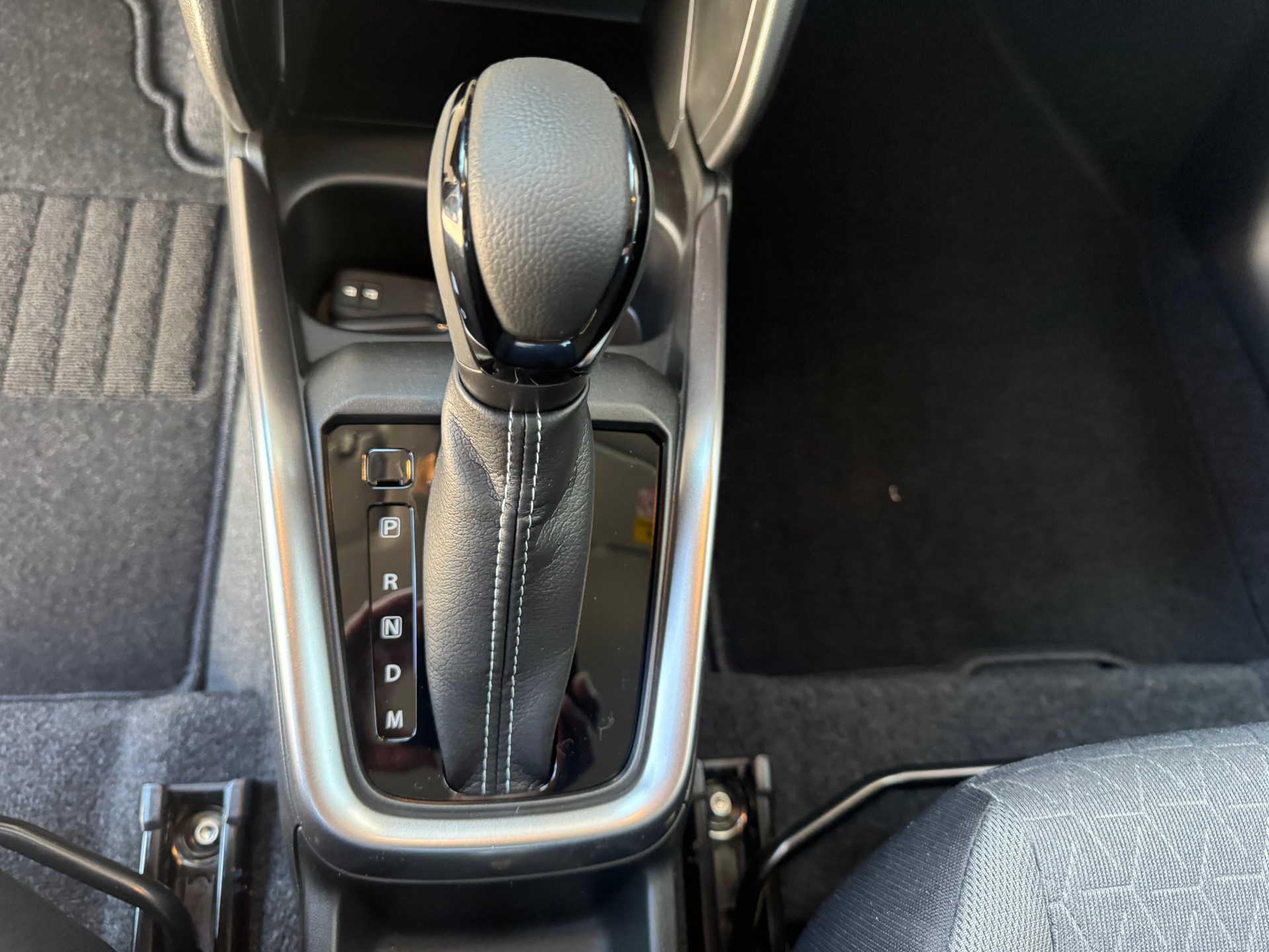 SUZUKI Swift 1.2 Compact Top Hybrid CVT-image-12