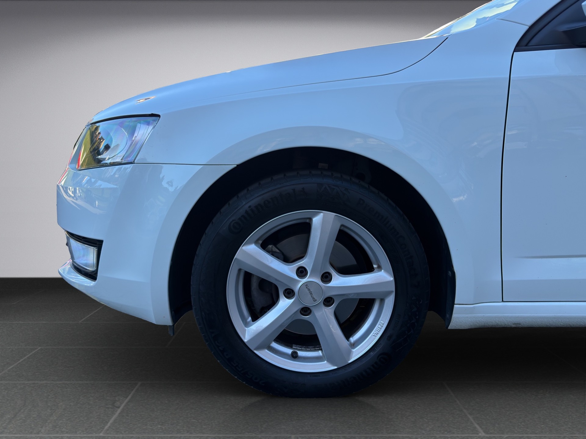 SKODA Octavia Combi 1.4 TSI G-tec Style CNG-image-15