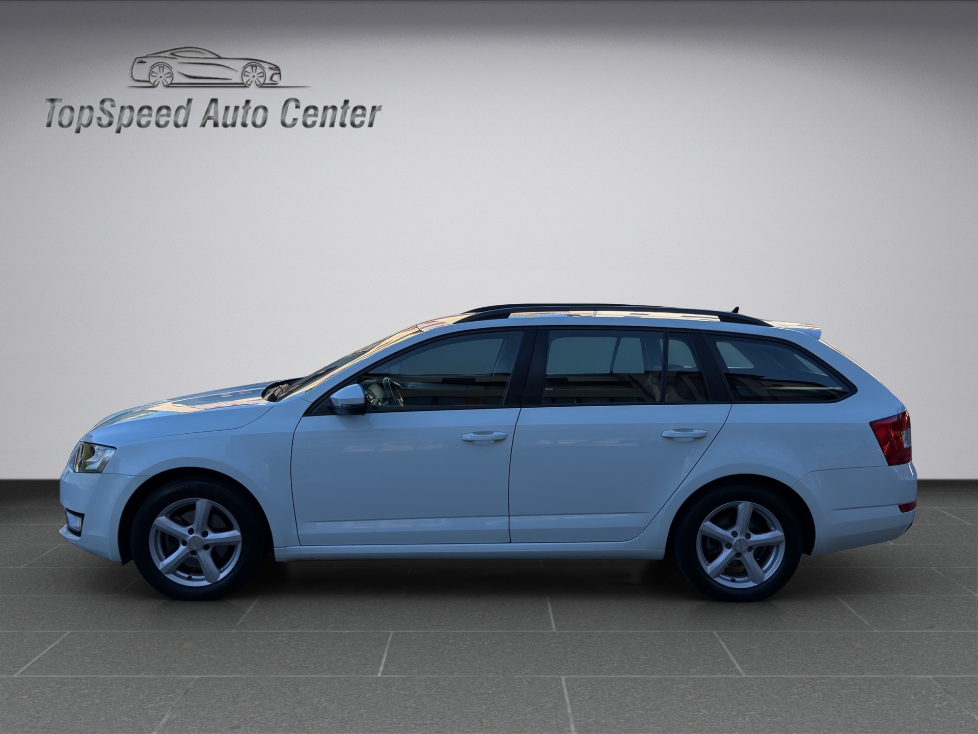 SKODA Octavia Combi 1.4 TSI G-tec Style CNG-image-2