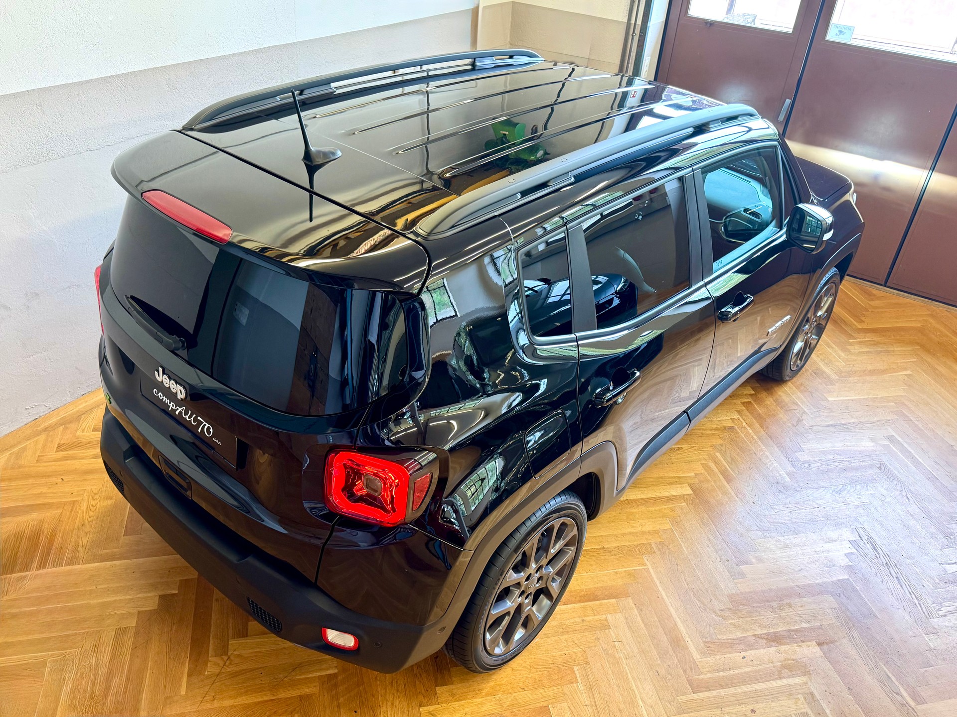 JEEP Renegade 1.5 MHEV Swiss Limited Plus-image-7