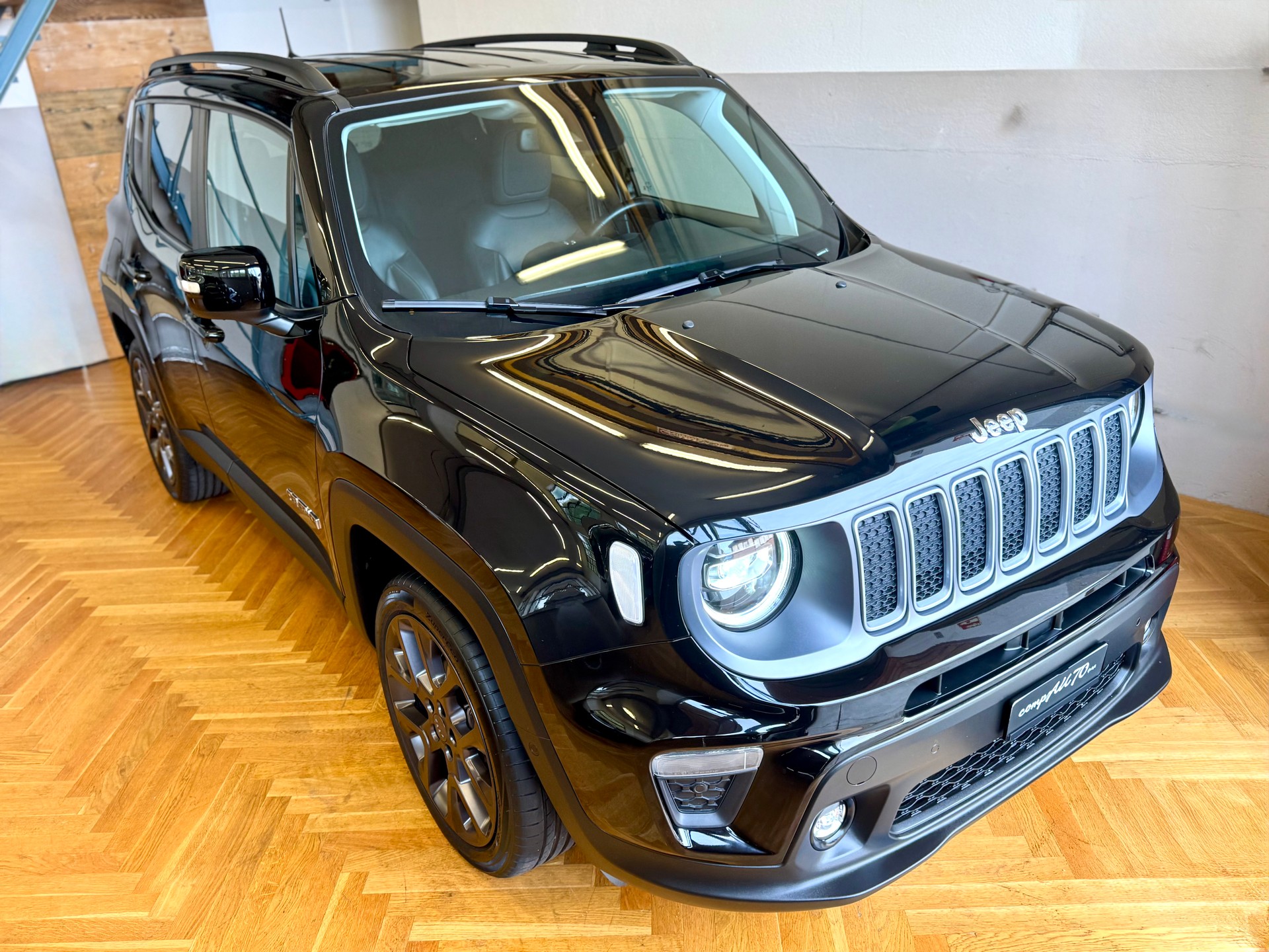 JEEP Renegade 1.5 MHEV Swiss Limited Plus-image-13