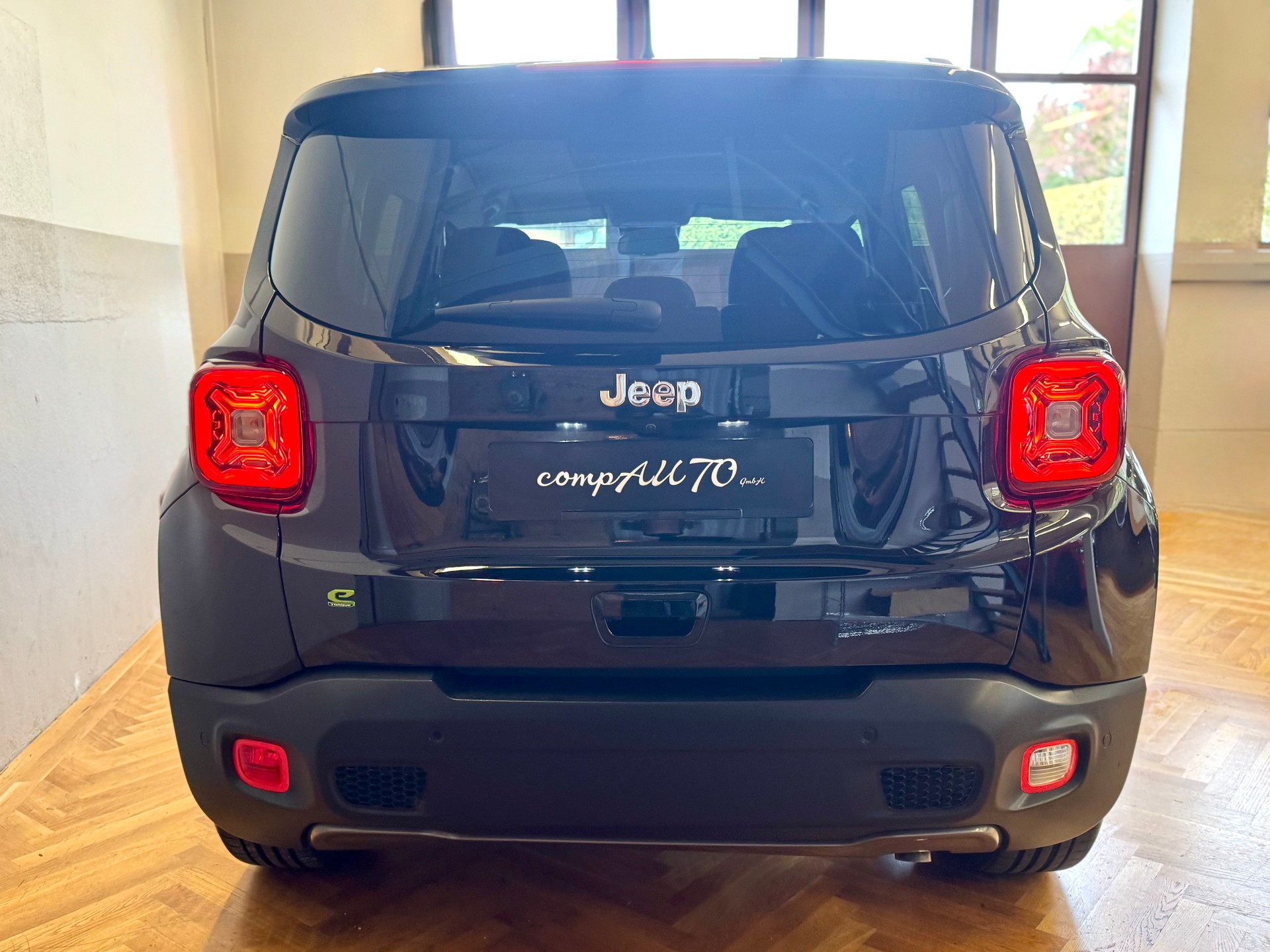 JEEP Renegade 1.5 MHEV Swiss Limited Plus-image-8