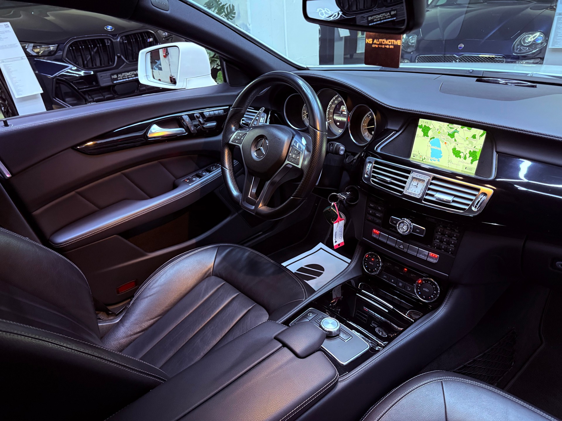 MERCEDES-BENZ CLS 350 CDI 7G-Tronic AMG Line-image-27