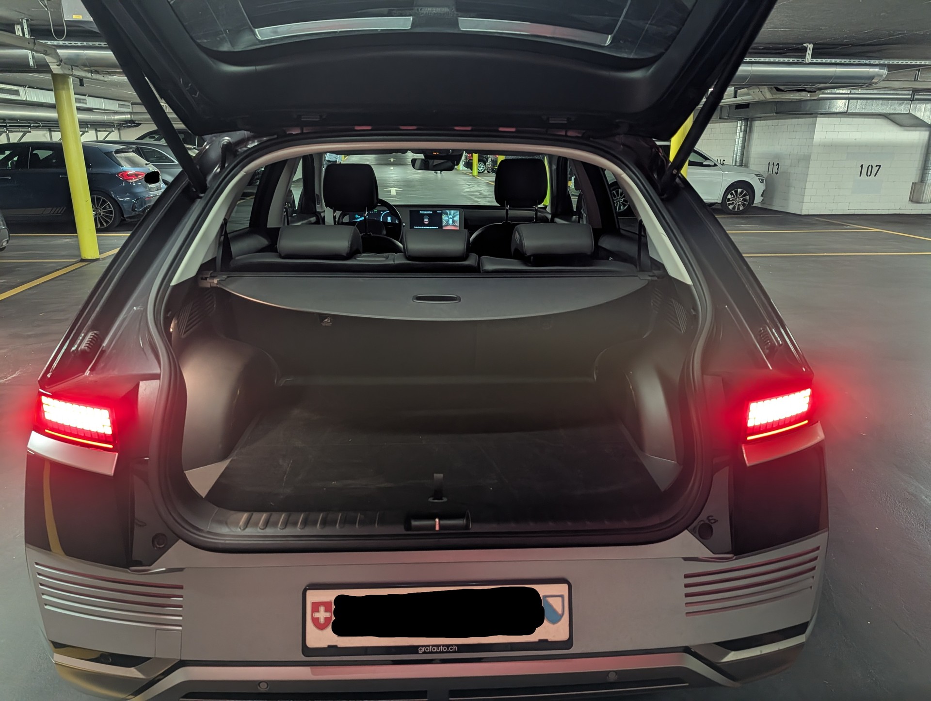 HYUNDAI IONIQ 5-image-2