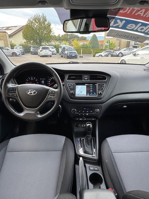 HYUNDAI i20 Active 1.0 T-GDi Amplia DCT-image-21