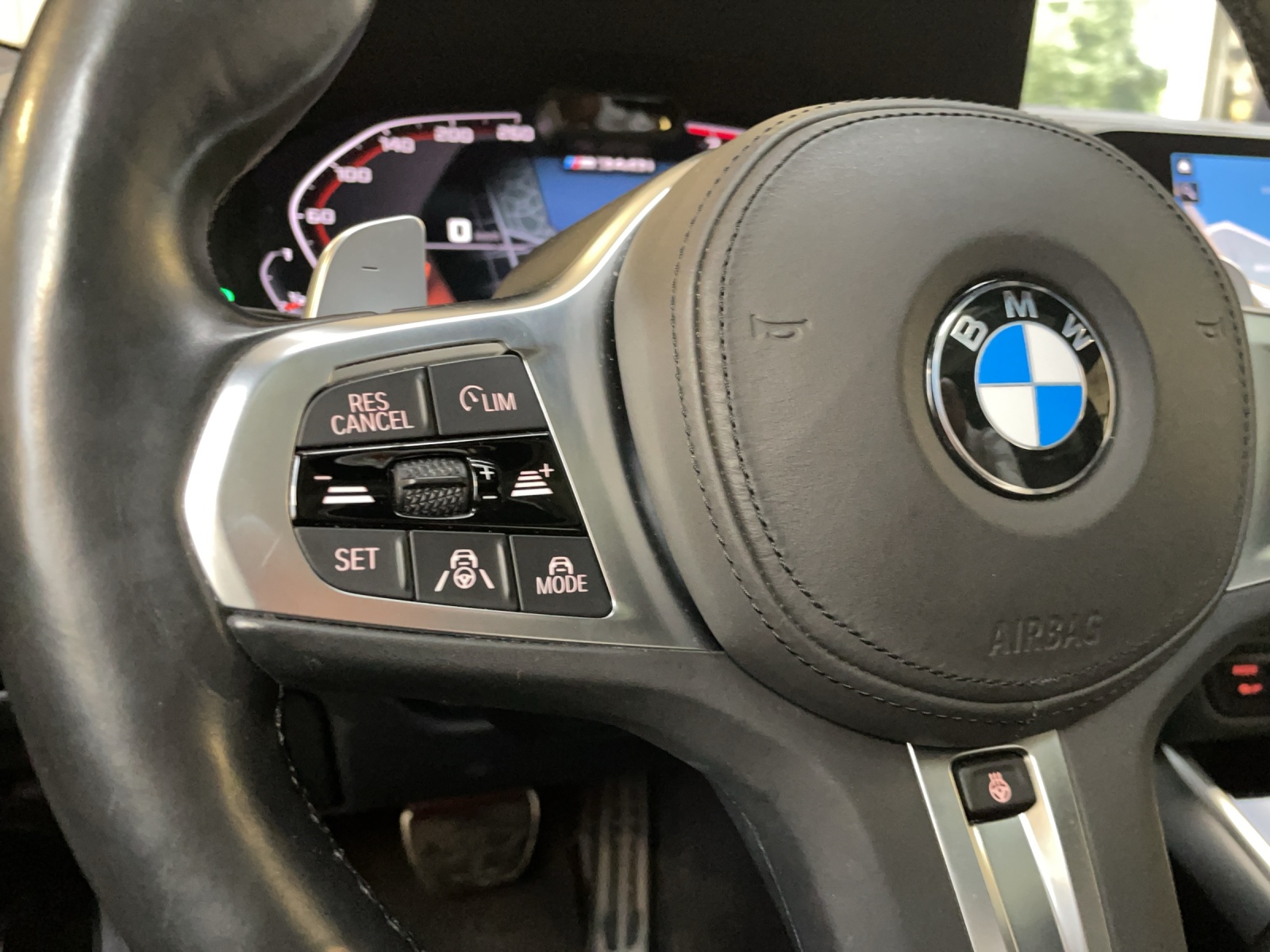 BMW M340i xDrive Steptronic-image-13