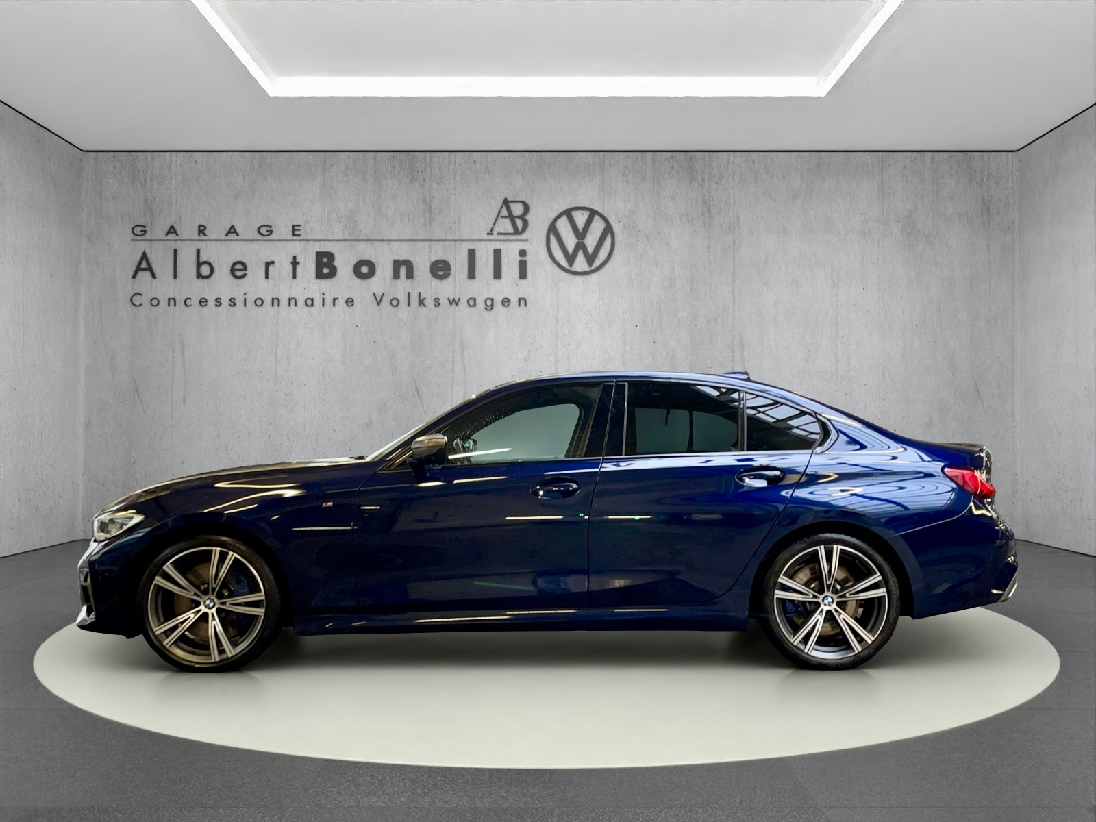 BMW M340i xDrive Steptronic-showroom-element-1