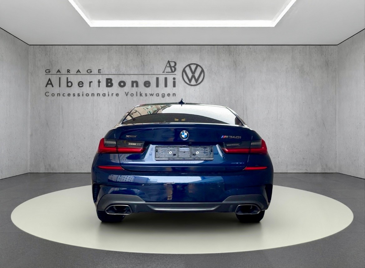 BMW M340i xDrive Steptronic-showroom-element-3