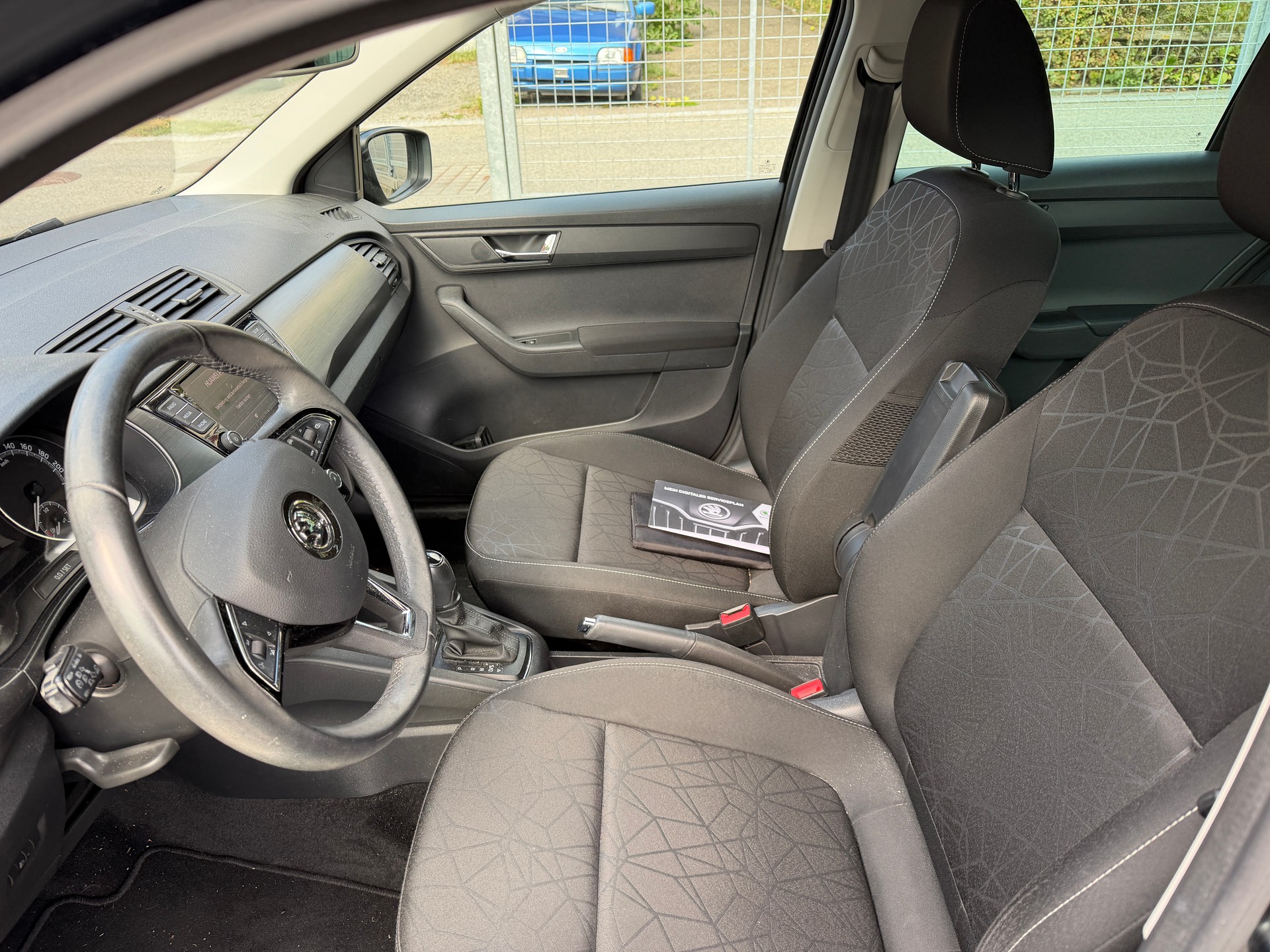 SKODA Fabia 1.0 TSI Clever DSG-image-6