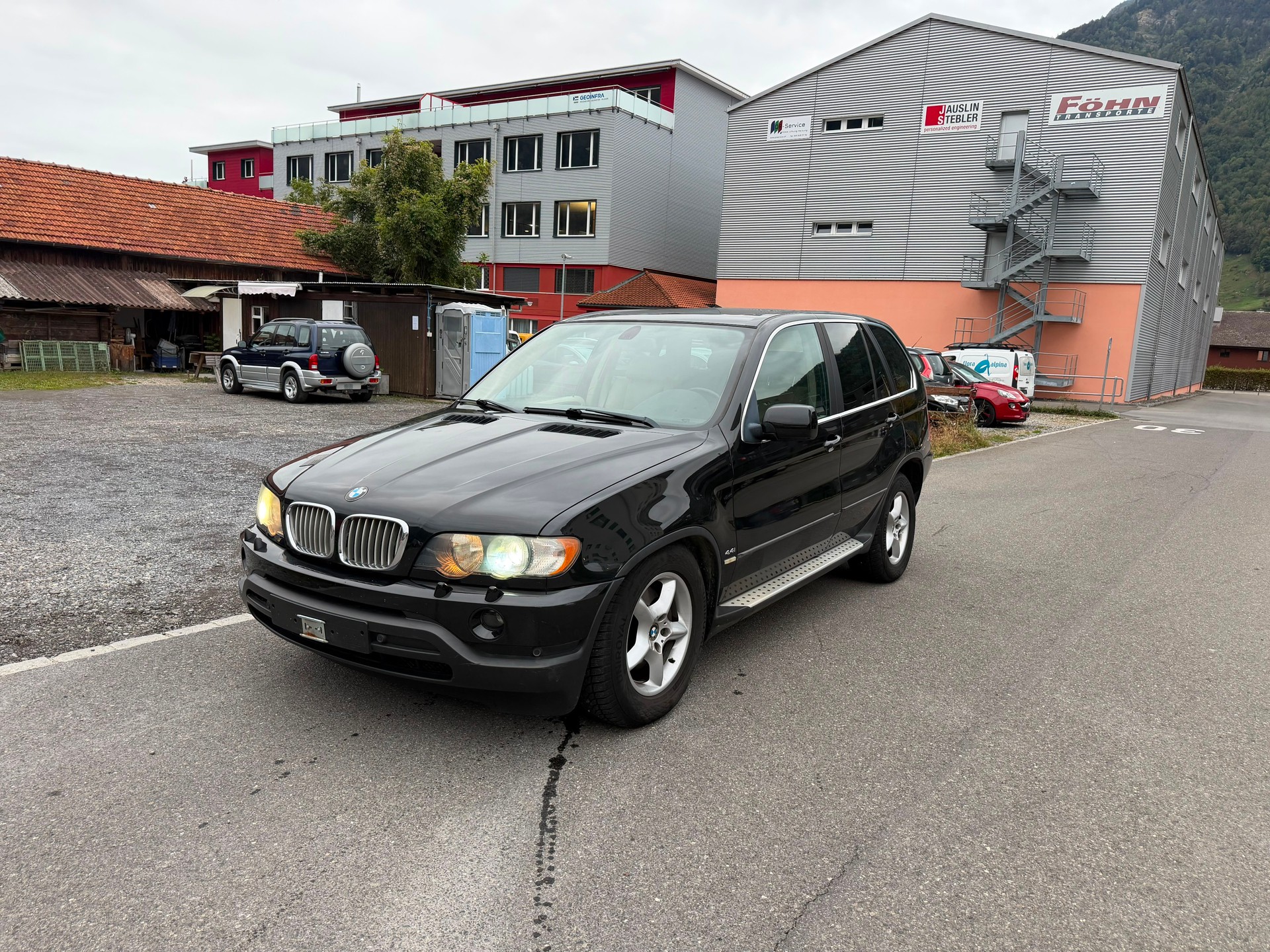 BMW X5 4.4i-image-1