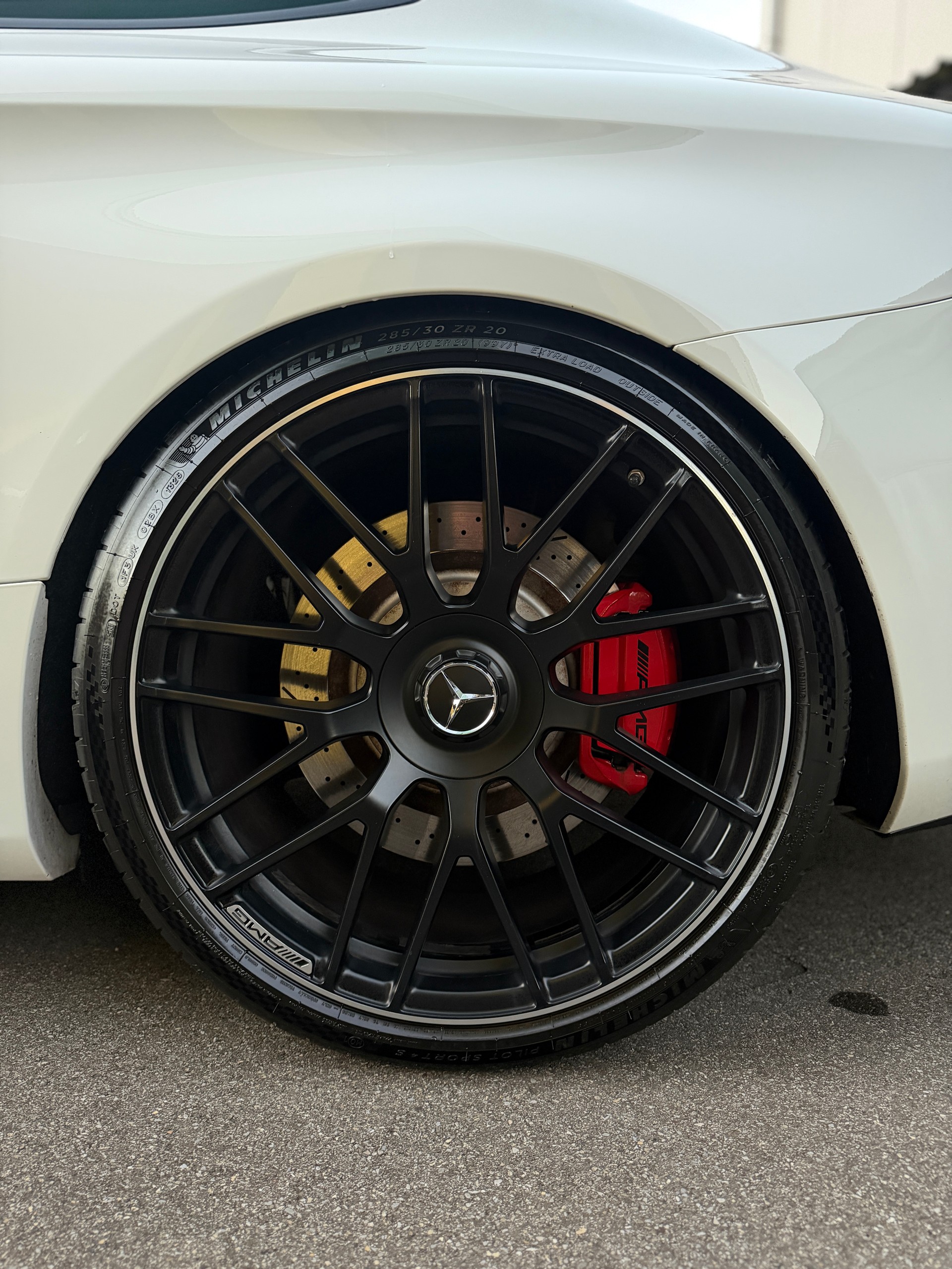MERCEDES-BENZ C 63 S AMG Speedshift-image-15