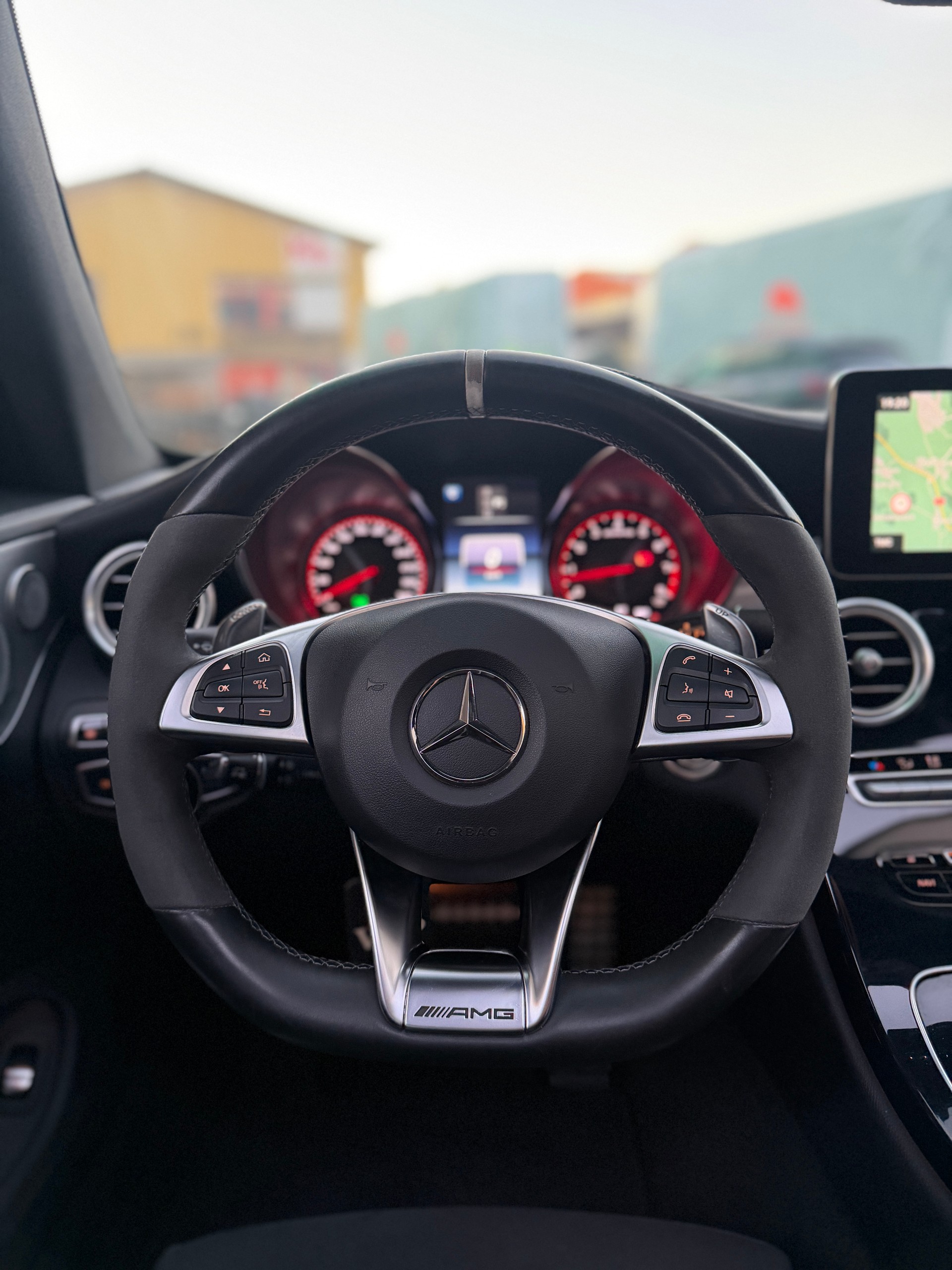 MERCEDES-BENZ C 63 S AMG Speedshift-image-14
