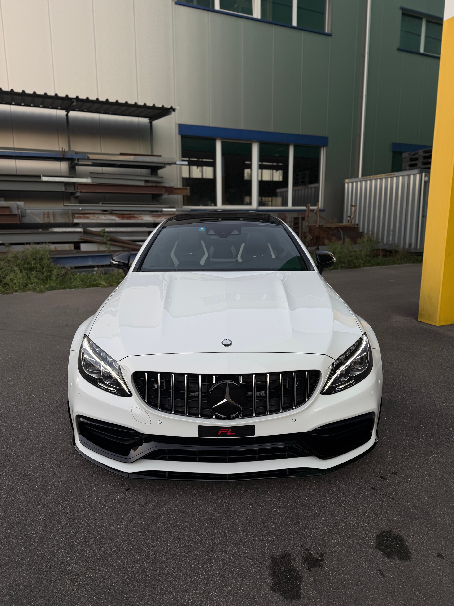 MERCEDES-BENZ C 63 S AMG Speedshift-image-1