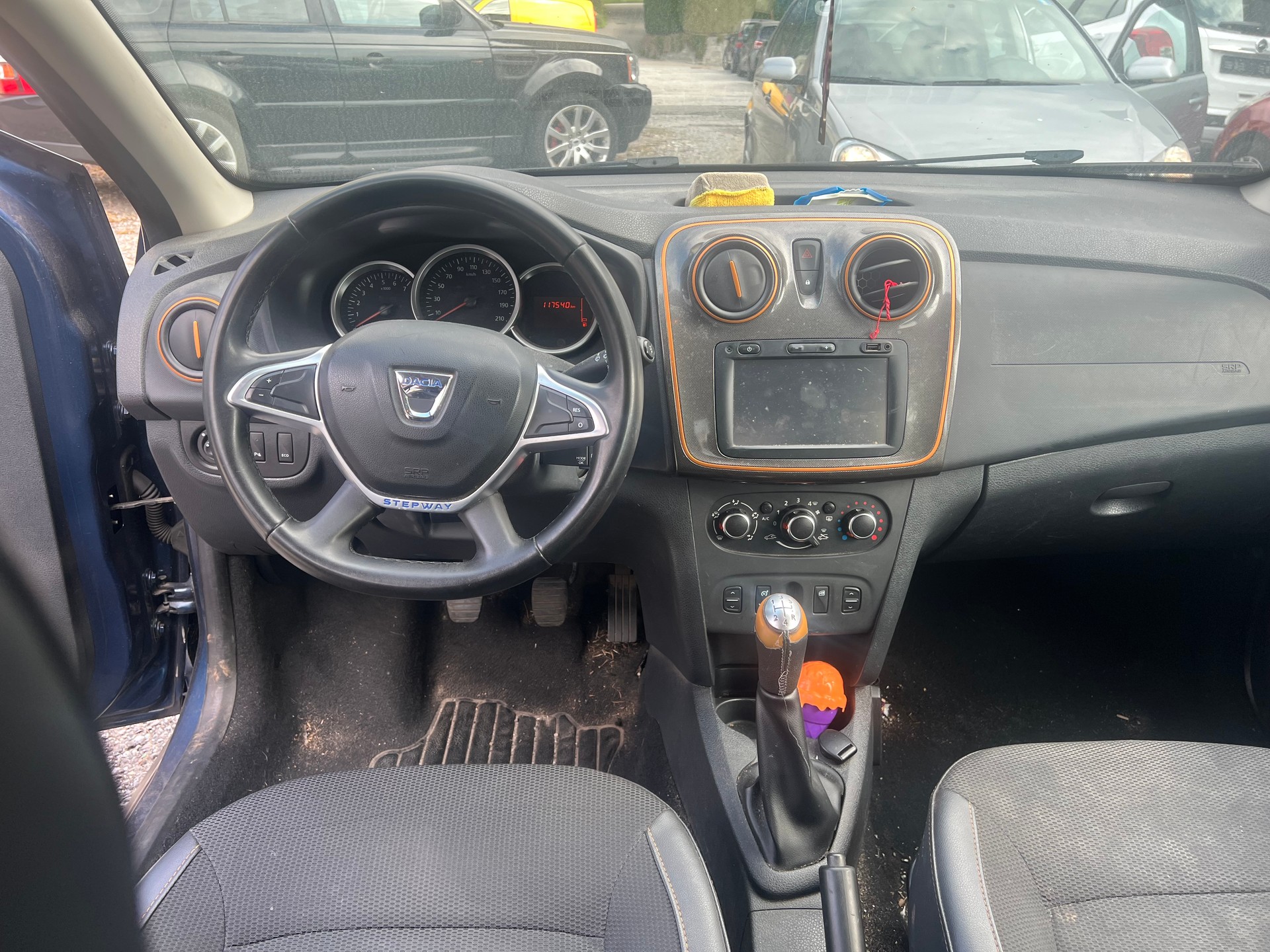 DACIA Sandero Tce 90 Stepway-image-3