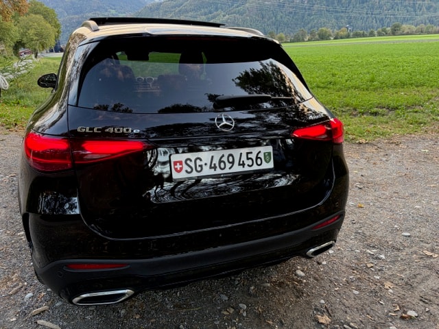 MERCEDES-BENZ GLC 400 e 4Matic EQ Star 9G-Tronic AMG Line PREMIUM-image-10