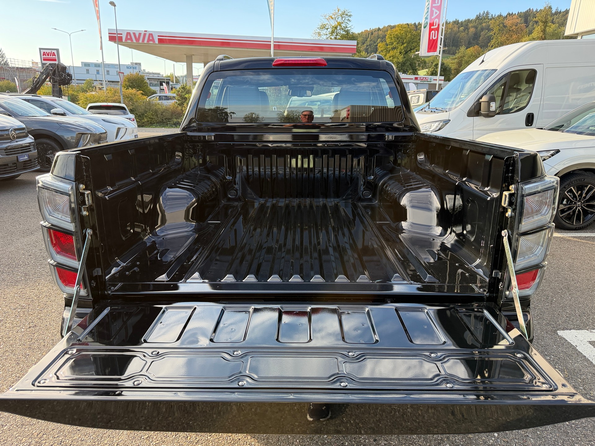 ISUZU CrewCab Nitro Sport 2.2 DMS AT 4x4-image-6