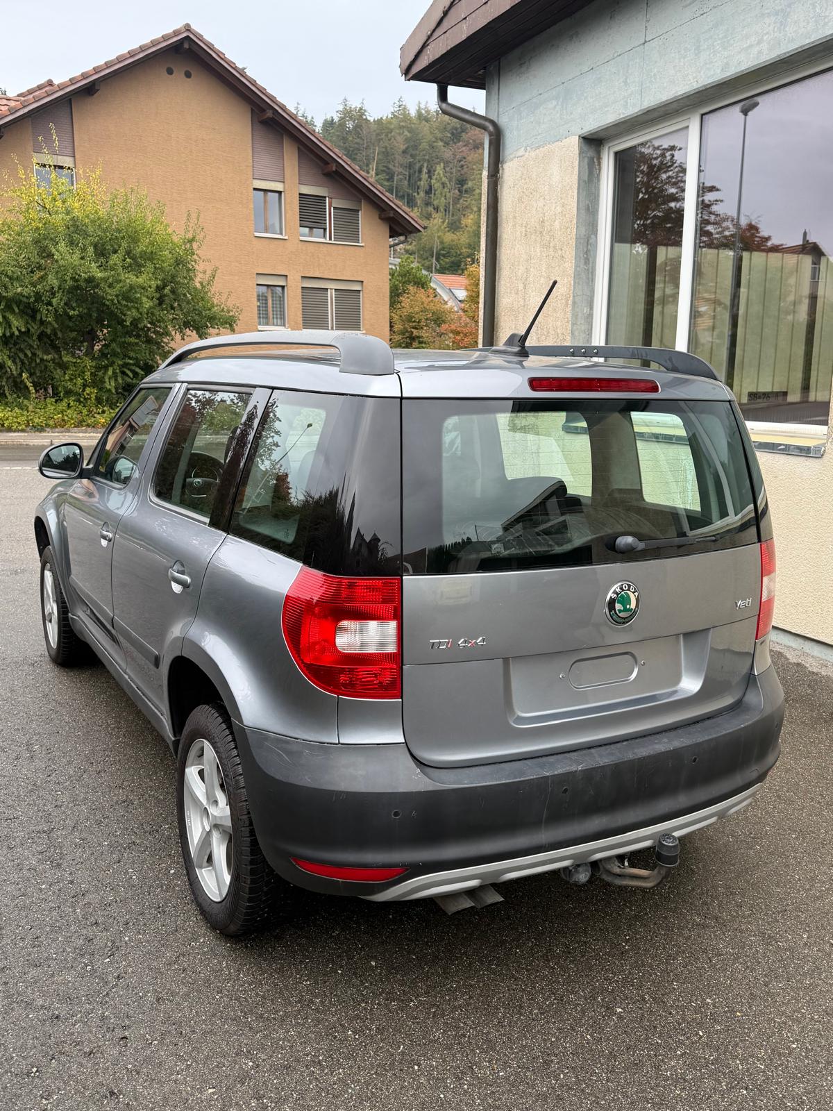 SKODA 2.0 TDI 140 Elegance 4x4 DSG-image-3
