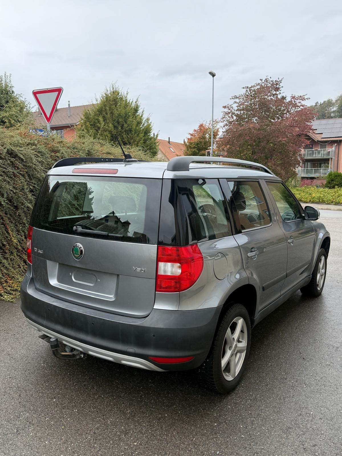 SKODA 2.0 TDI 140 Elegance 4x4 DSG-image-2