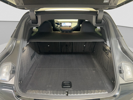 BMW iX xDrive50-image-12