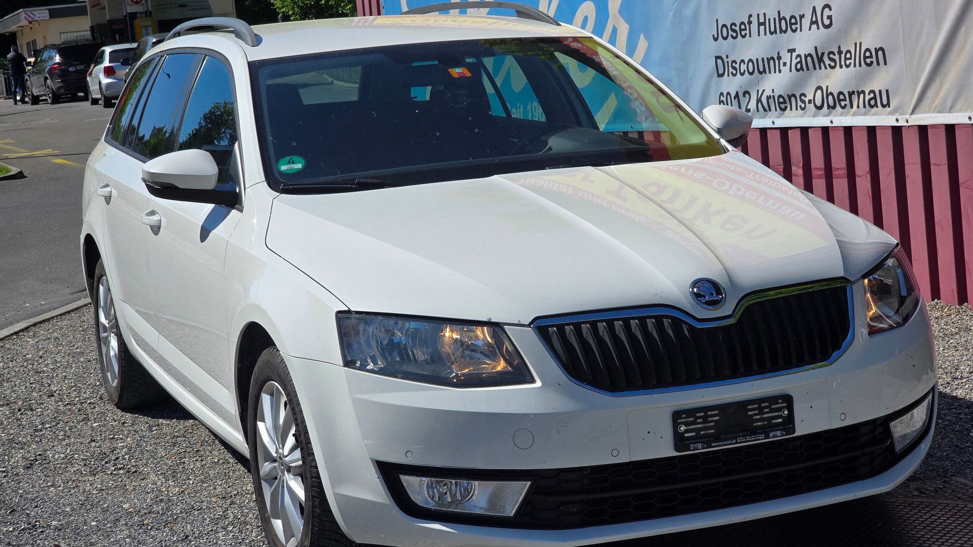 SKODA Octavia Combi 2.0 TDI Style 4x4 DSG-image-1