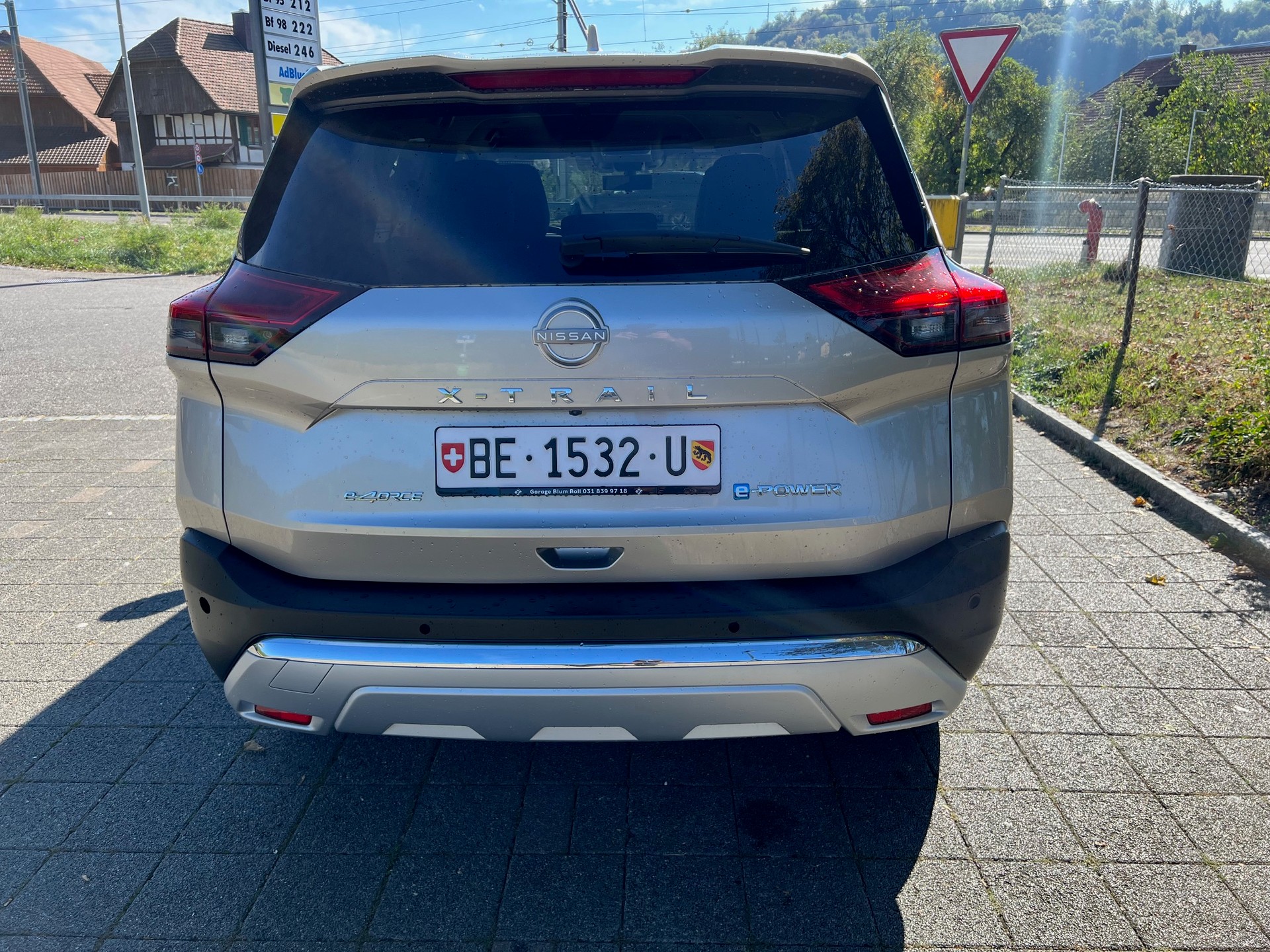 NISSAN X-Trail 1.5 VC-T e-Power 4WD 7 Sitze Tekna-image-5