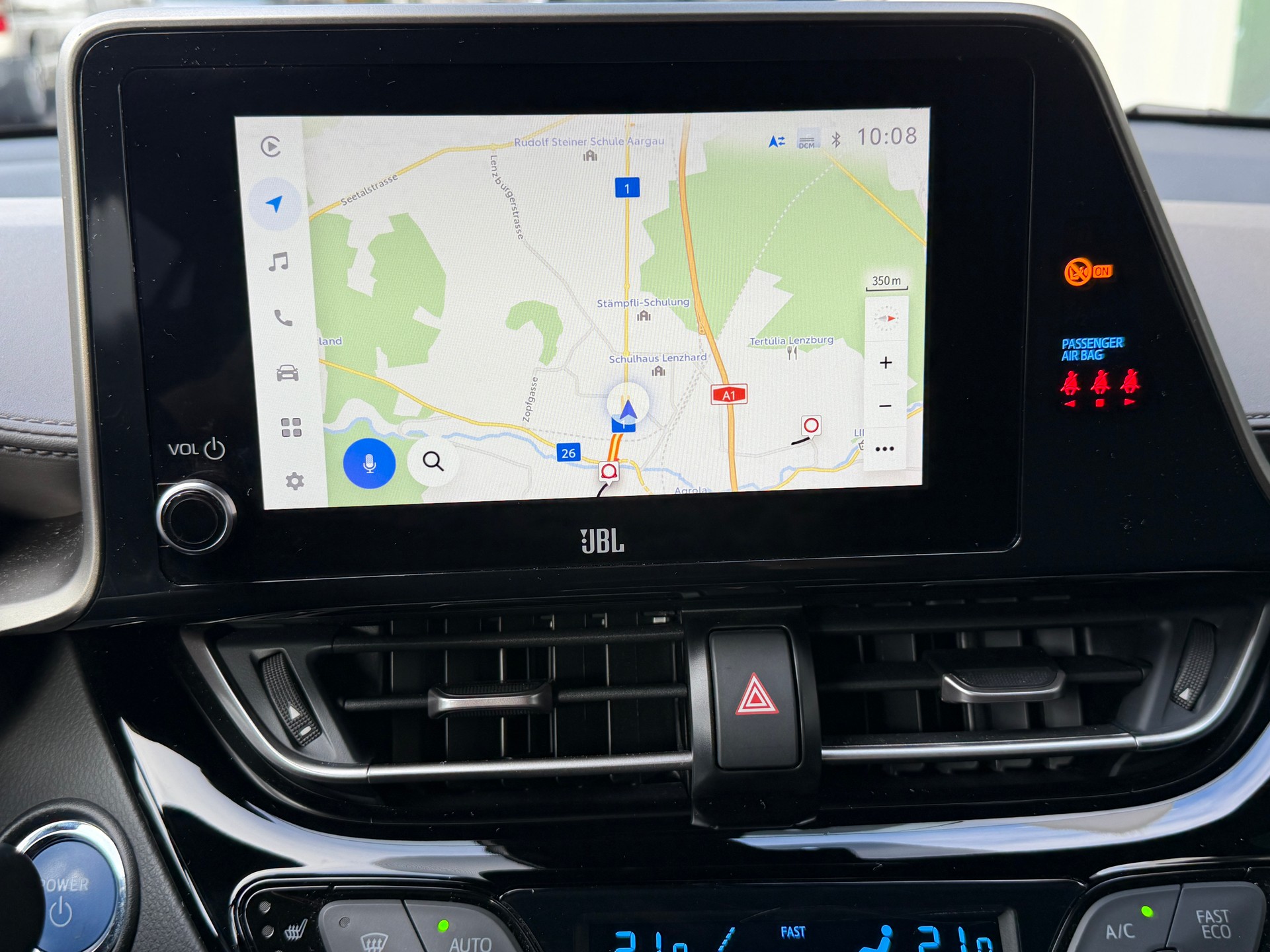 TOYOTA C-HR 2.0 HSD CVT Premium-image-13