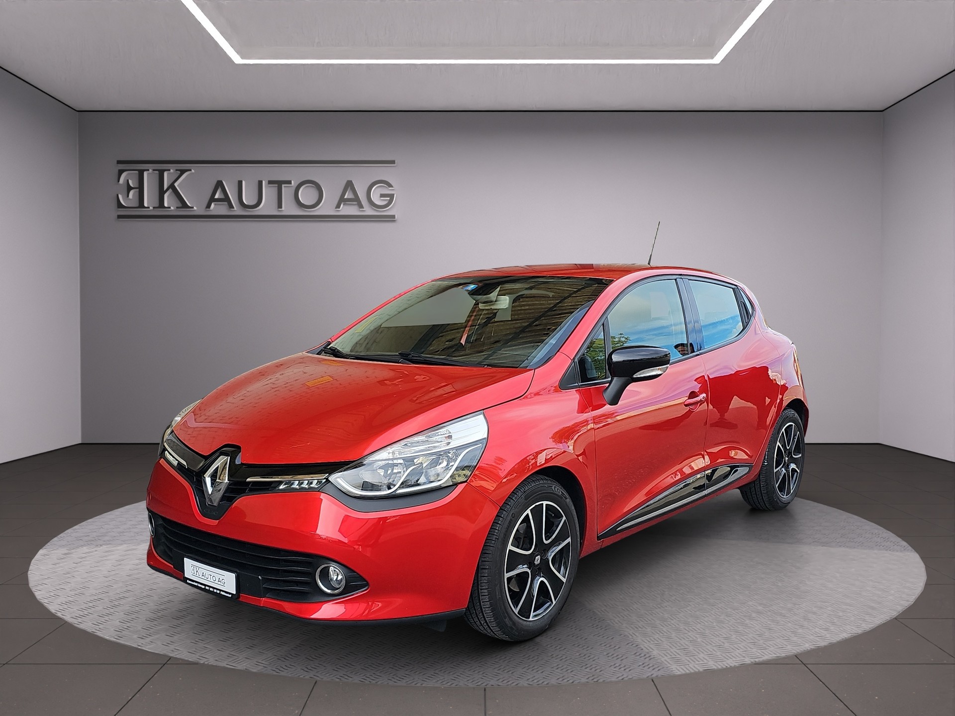 RENAULT Clio 1.2 16V T EDC-image-0