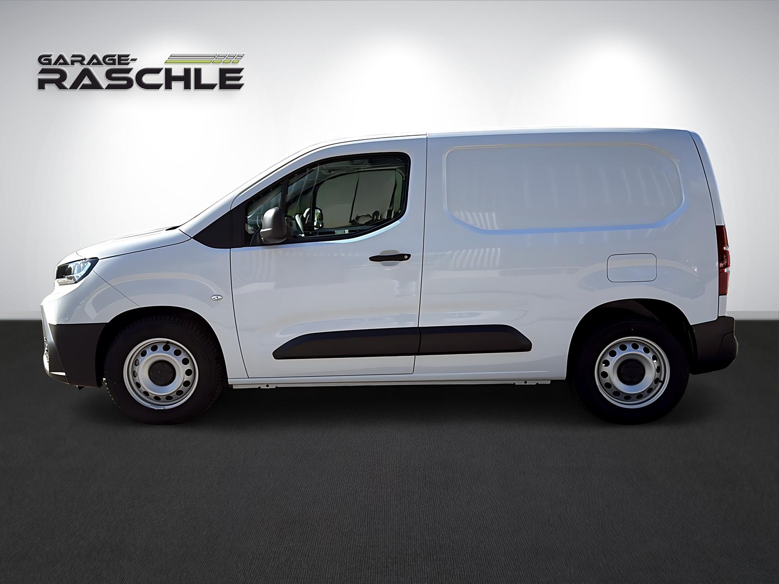 TOYOTA PROACE CITY Van L1 52KWh Active-image-4