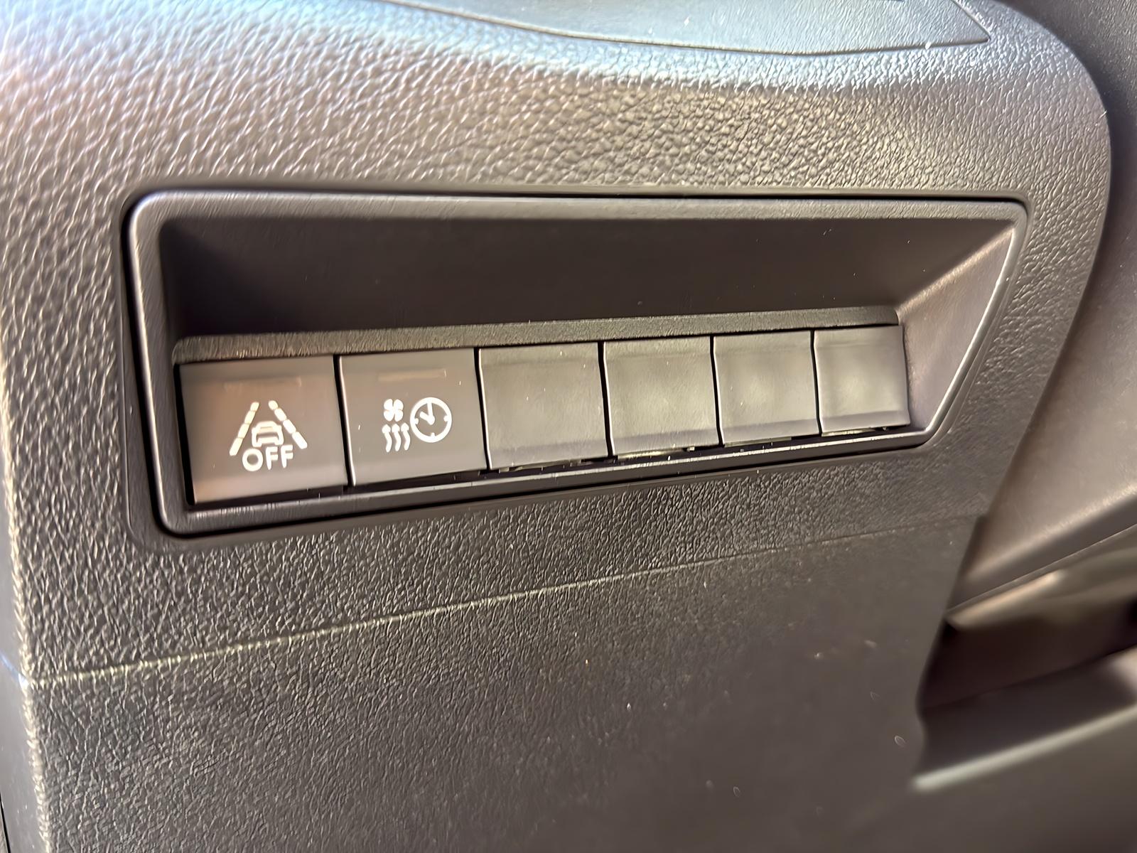 TOYOTA PROACE CITY Van L1 52KWh Active-image-9