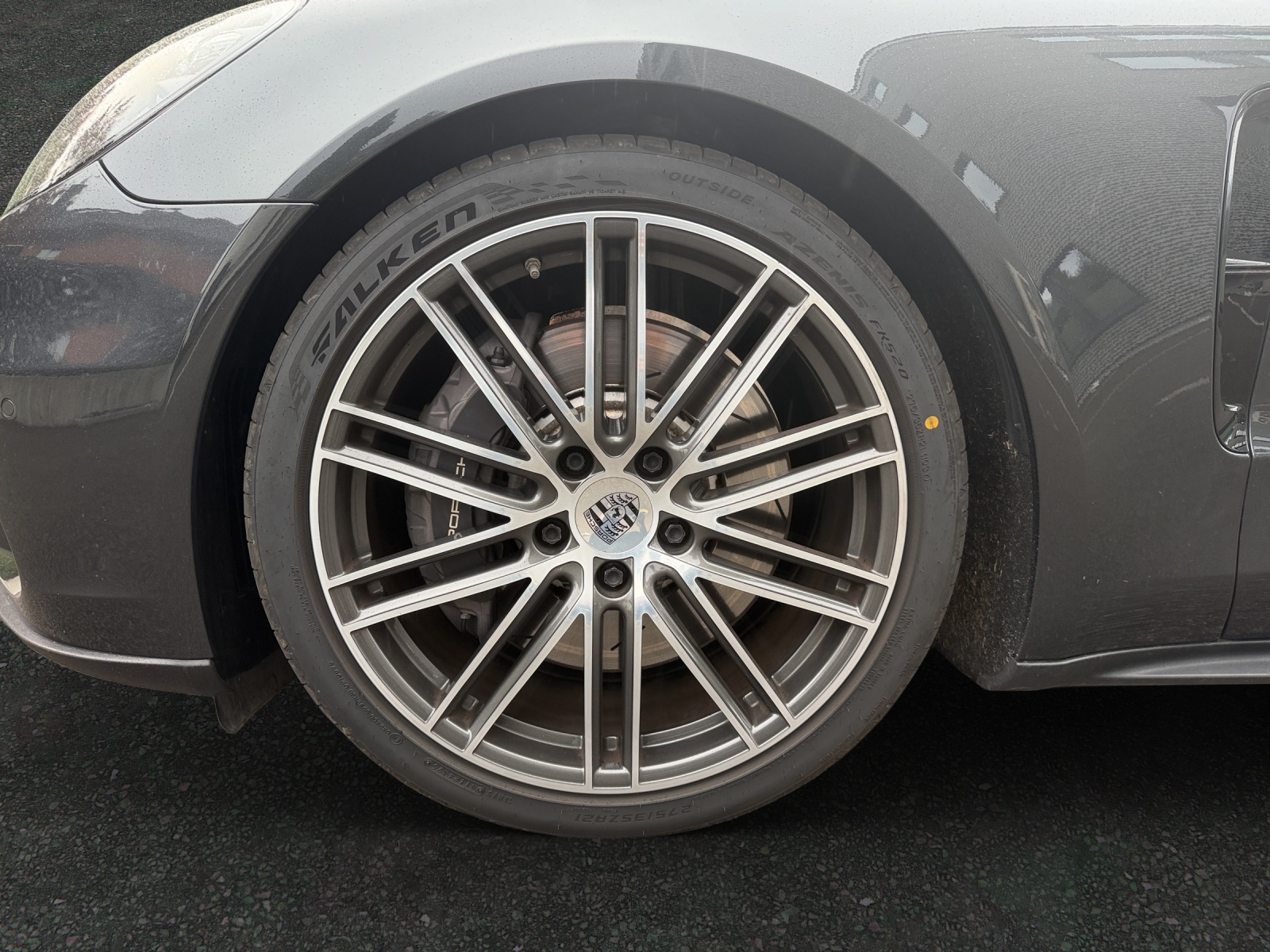 PORSCHE Panamera Sport Turismo 2.9 V6 4 E-Hybrid / CH Auslieferung - Top Ausstattung-image-8