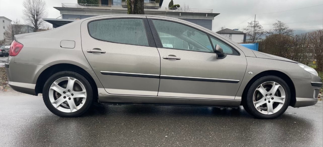 PEUGEOT 407 2.0 HDI SV Executive-image-3