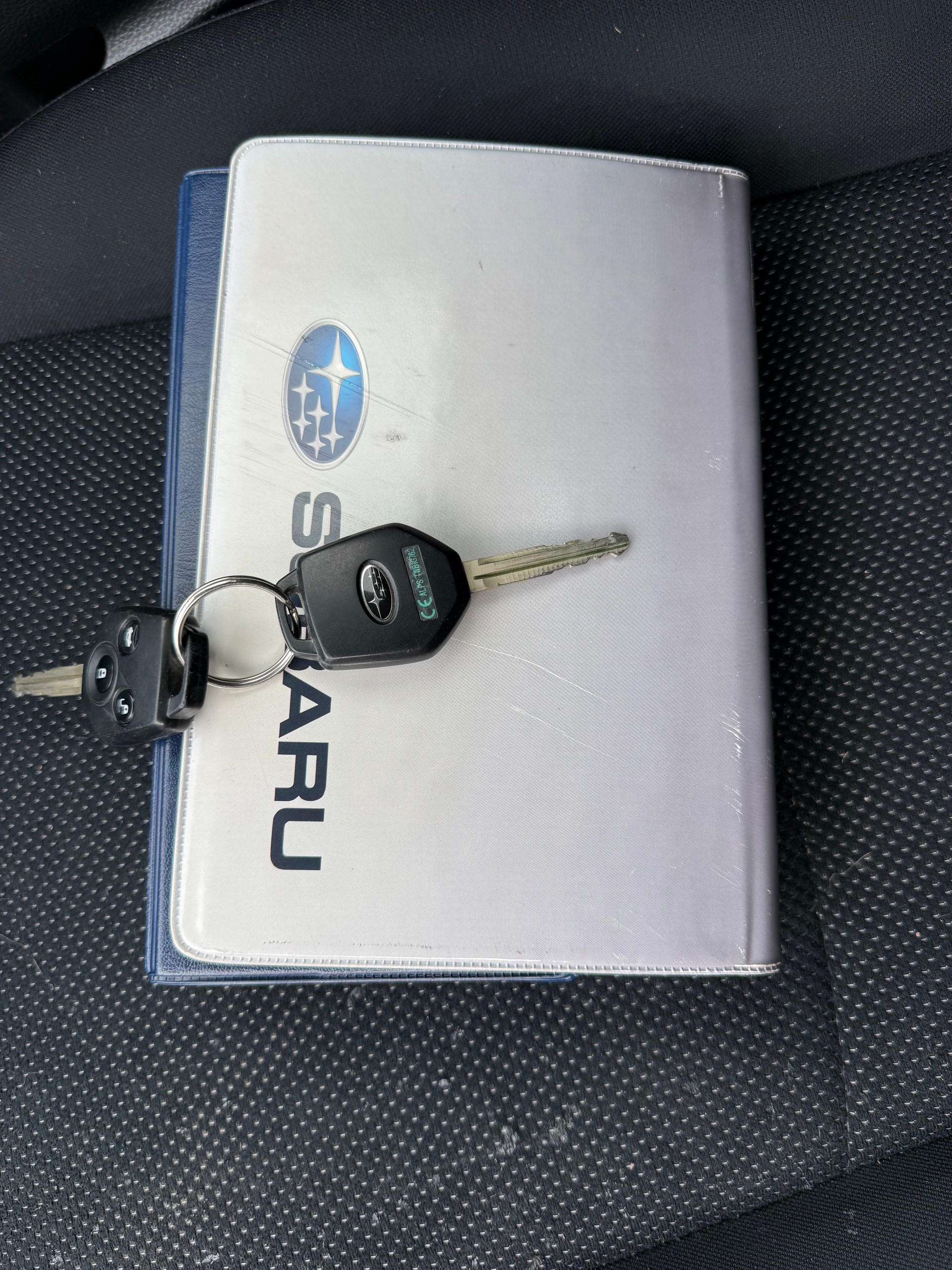 SUBARU Impreza 1.6 Swiss one-image-9
