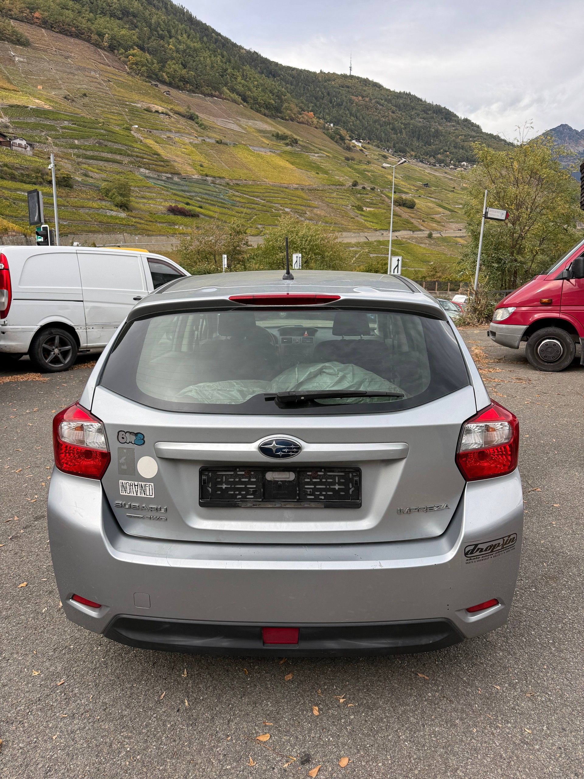 SUBARU Impreza 1.6 Swiss one-image-3