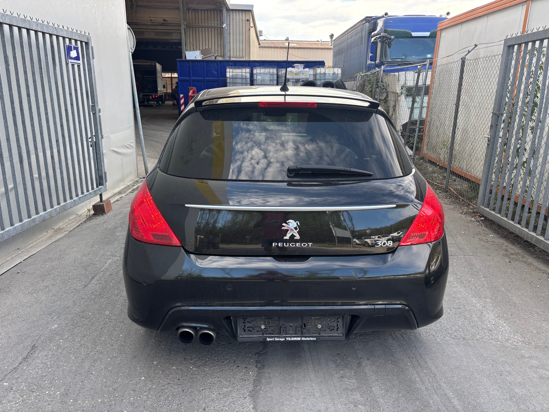 PEUGEOT 308 1.6 16V T GTi-image-5