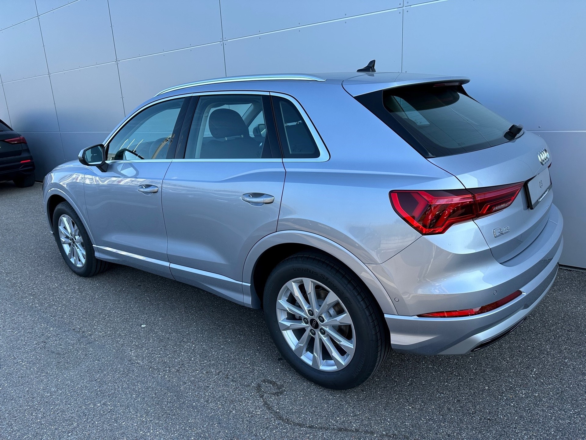AUDI Q3 35 TFSI advanced Attraction S-tronic-image-2