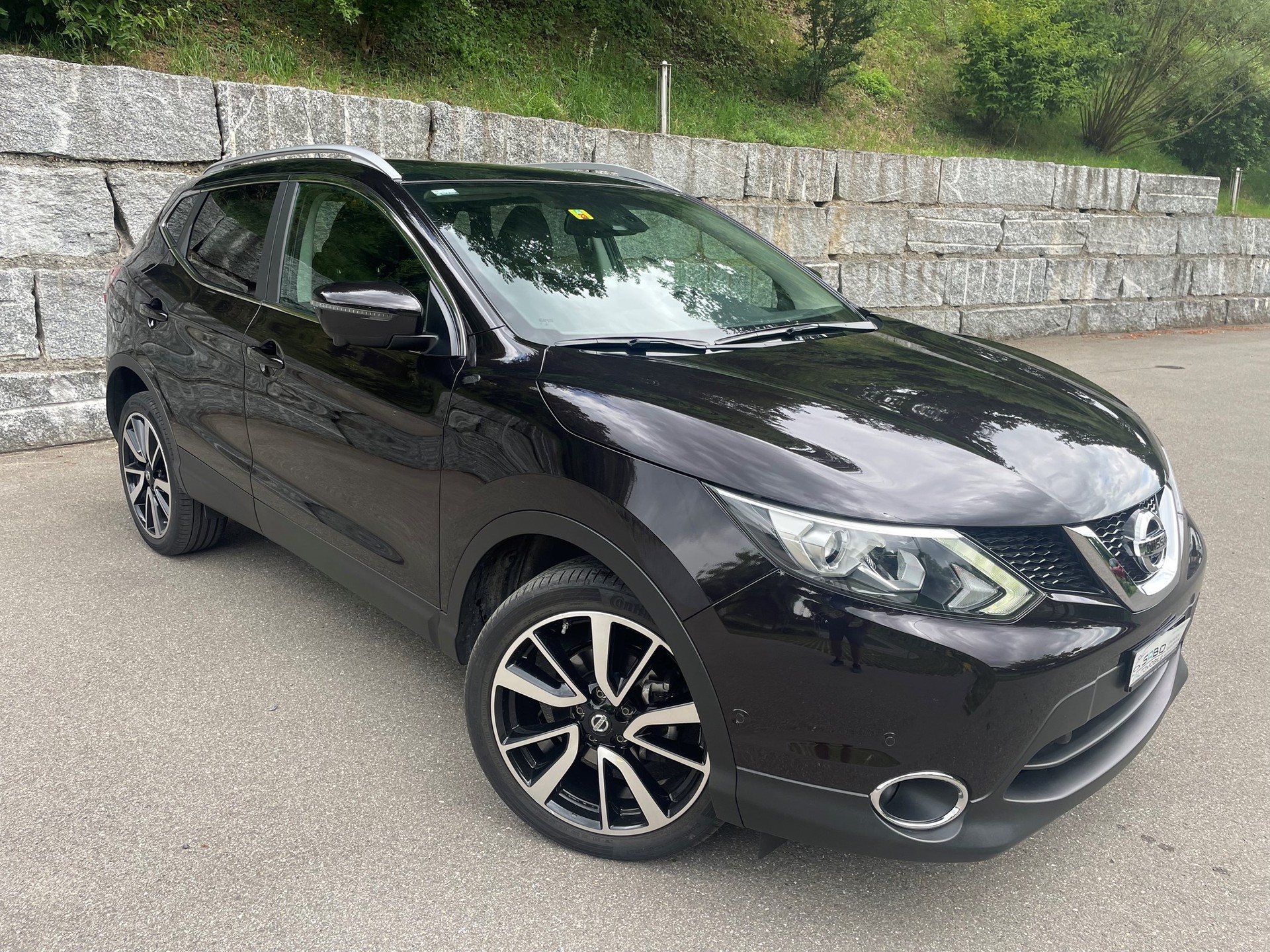 NISSAN Qashqai 1.6 dCi Swiss Edition Premium Xtronic CVT-image-1