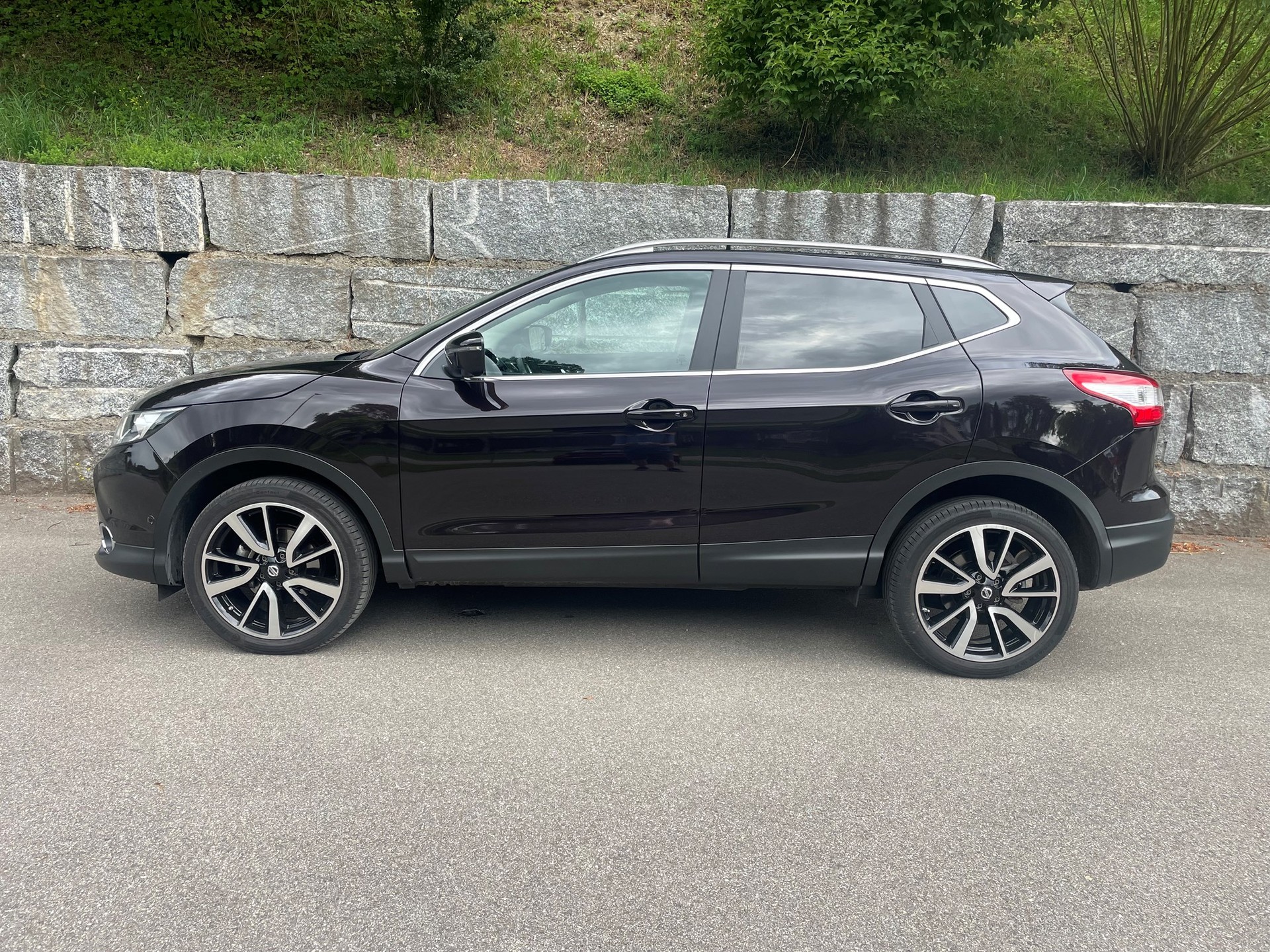 NISSAN Qashqai 1.6 dCi Swiss Edition Premium Xtronic CVT-image-10