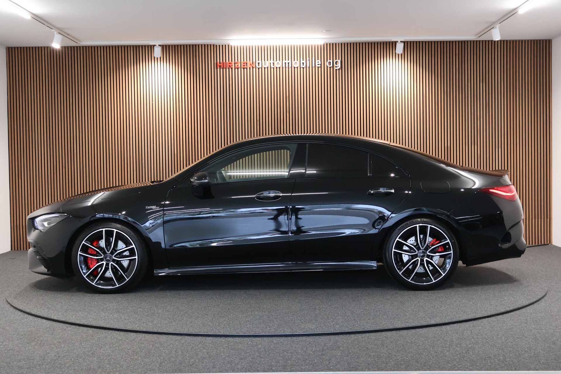 MERCEDES-BENZ CLA 35 AMG 4Matic 8G-DCT-image-1