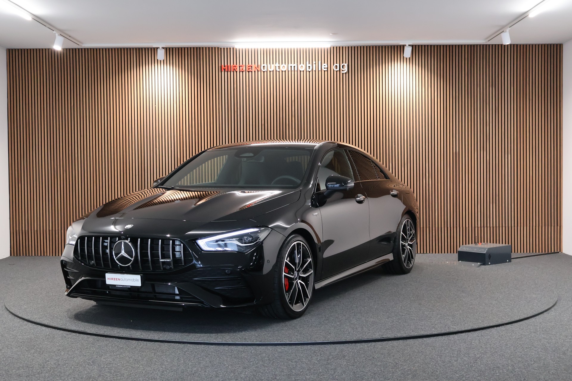 MERCEDES-BENZ CLA 35 AMG 4Matic 8G-DCT-image-0