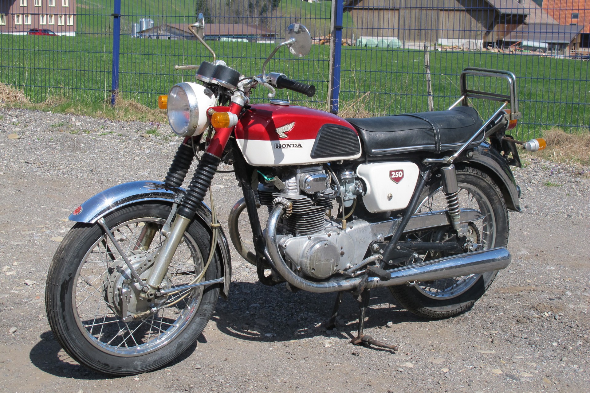 HONDA CB 250 K0-image-1