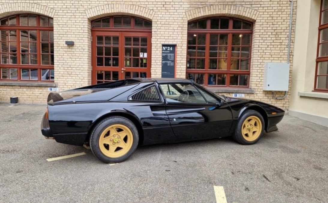 FERRARI GTS Quattrovalvole-image-2
