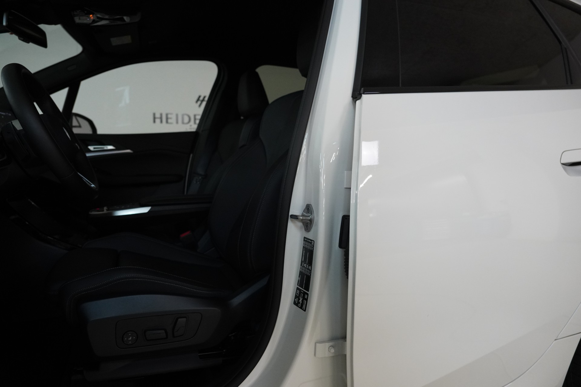 BMW 223d Active Tourer xDrive M Sport DKG-image-10