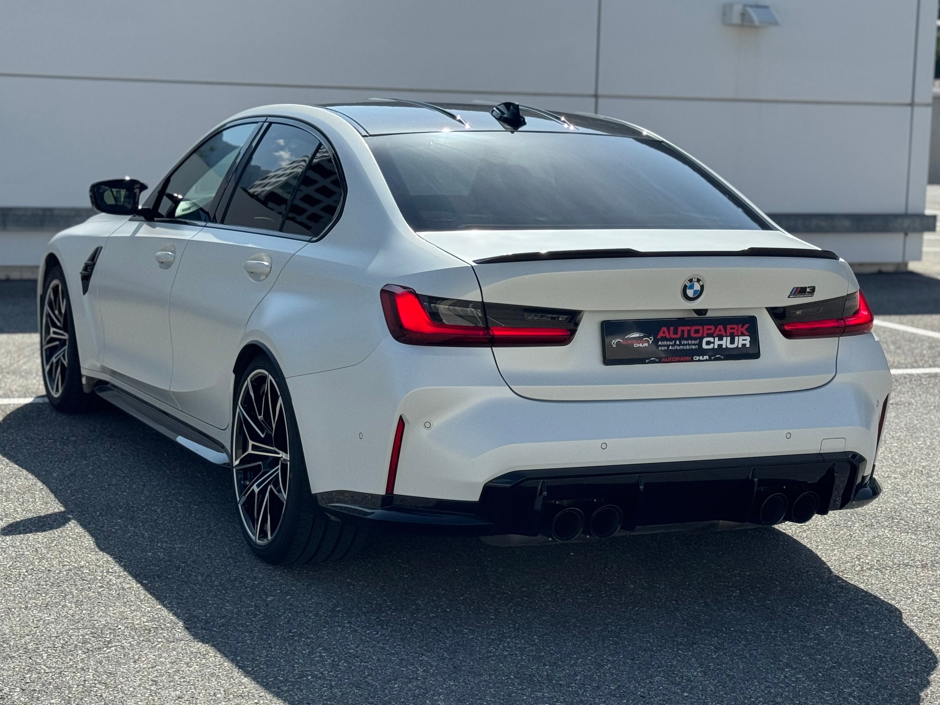 BMW M3 Competition M xDrive-image-2