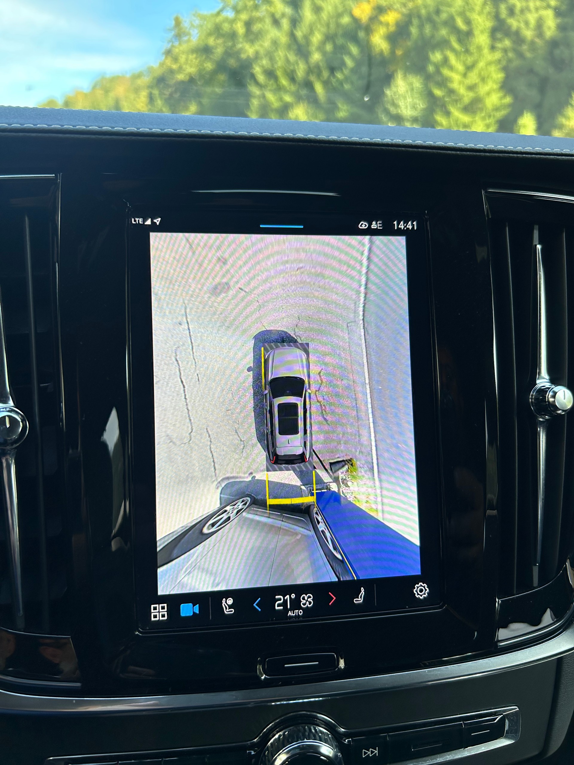 VOLVO V90 T8 eAWD Plug in Hybrid Plus Dark Geartronic-image-11