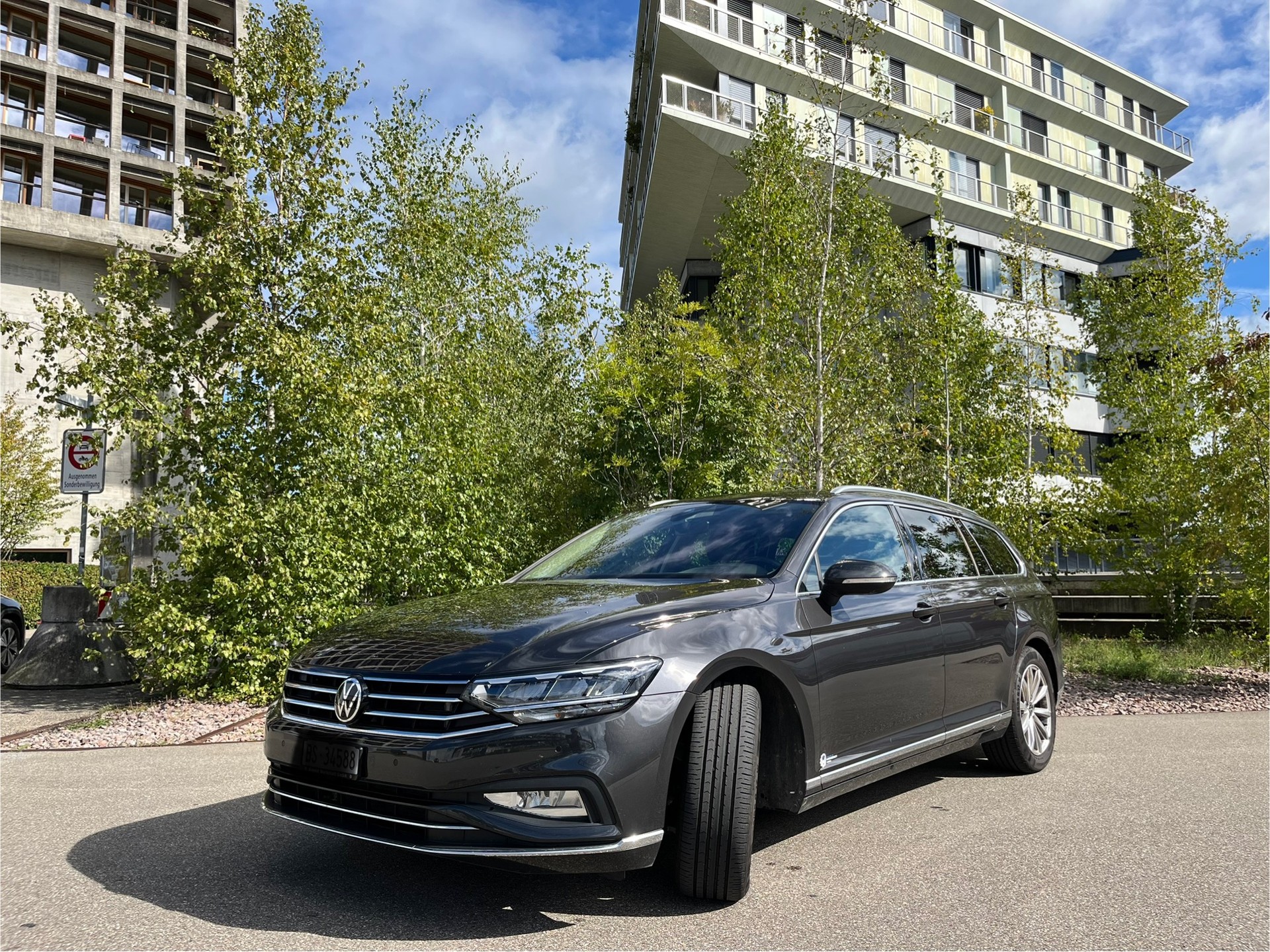 VW Passat 2.0 TDI BMT Elegance 4Motion DSG-image-0
