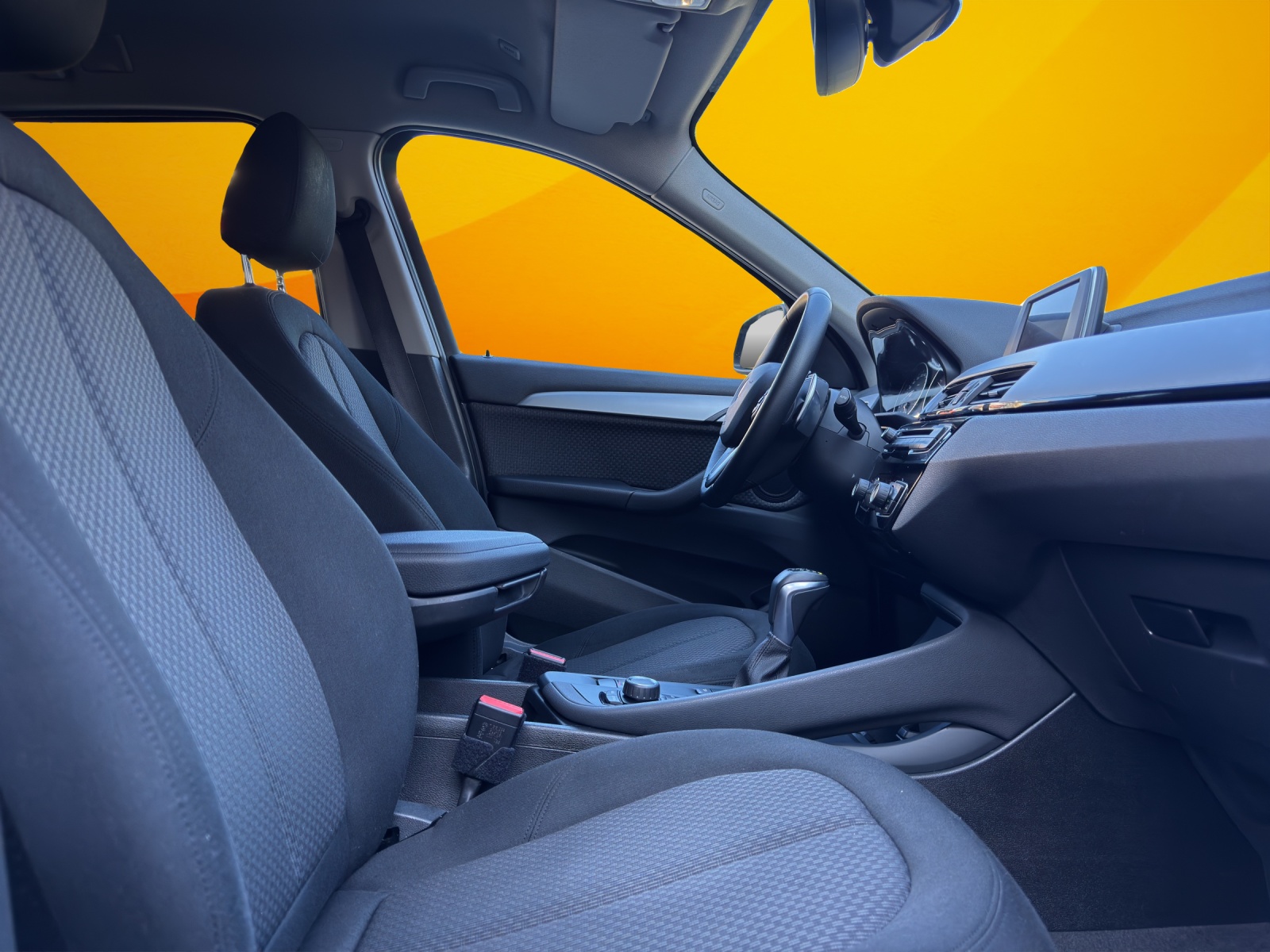 BMW X1 xDrive 18d Steptronic-image-15