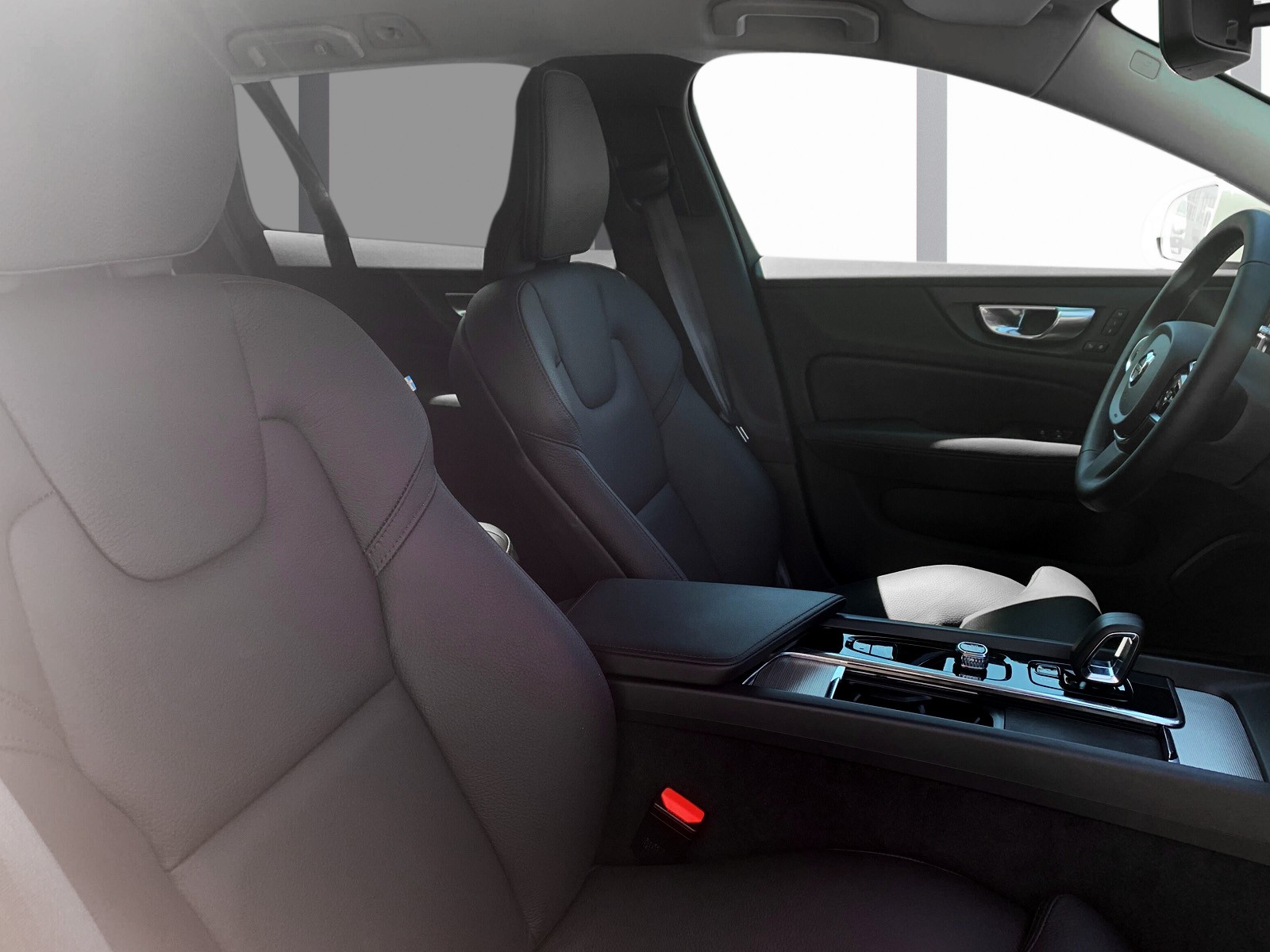 VOLVO V60 Cross Country 2.0 B4 Diesel Core AWD-image-10
