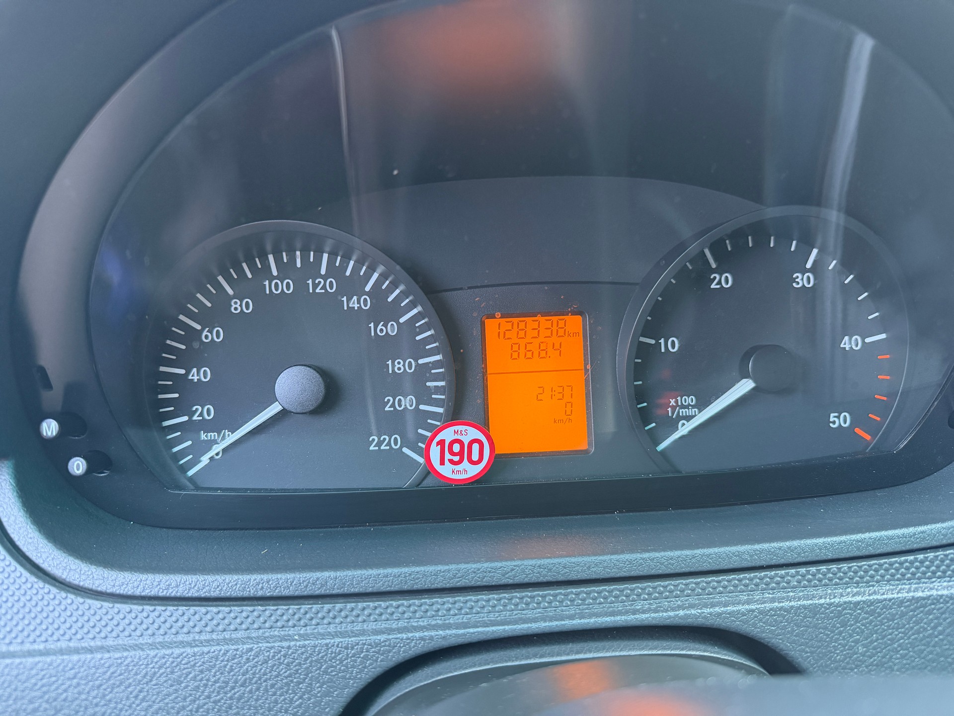 MERCEDES-BENZ Vito 113 CDI Blue Efficiency-image-9
