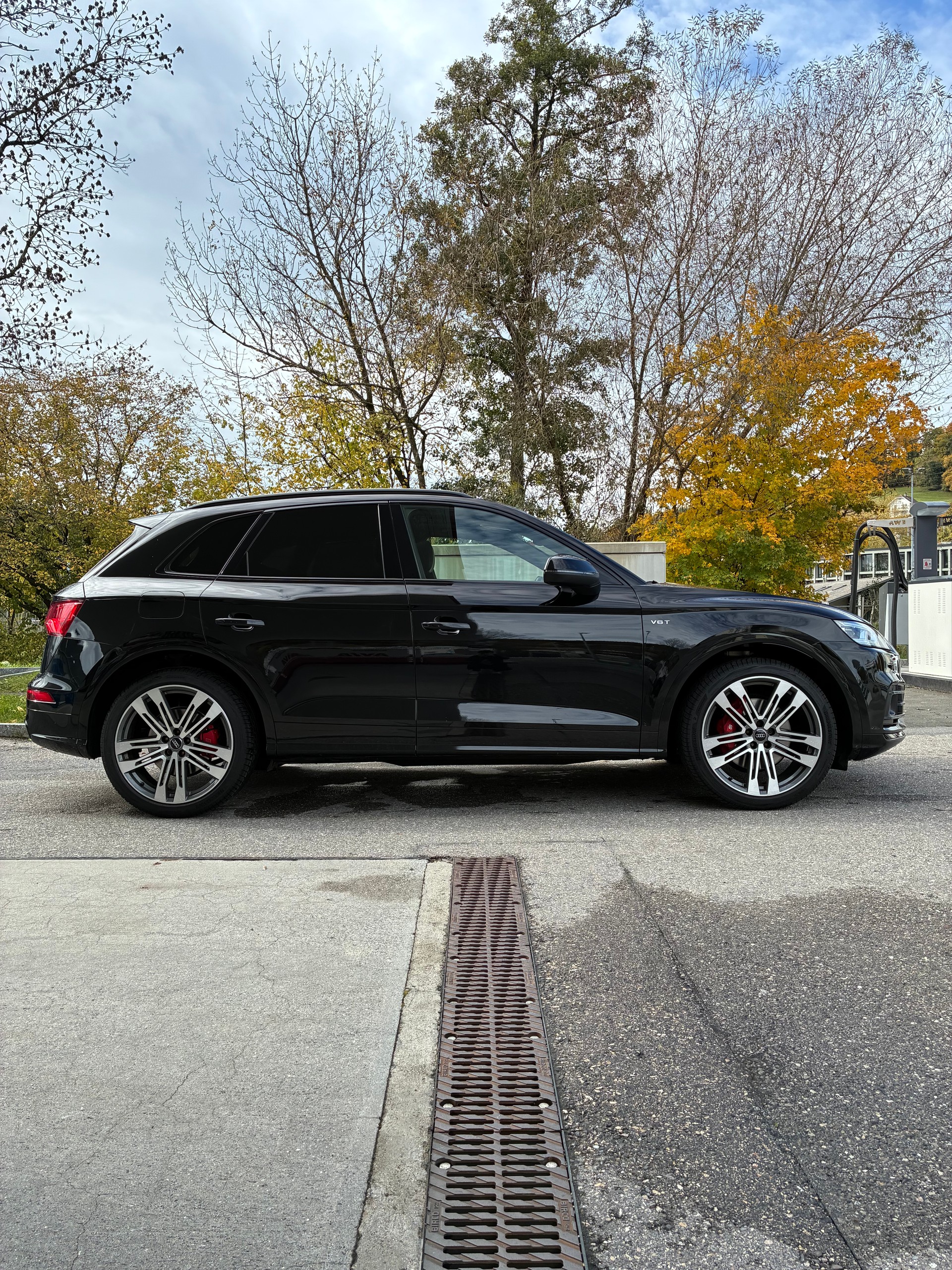 AUDI SQ5 3.0 TFSI quattro S-tronic-image-1